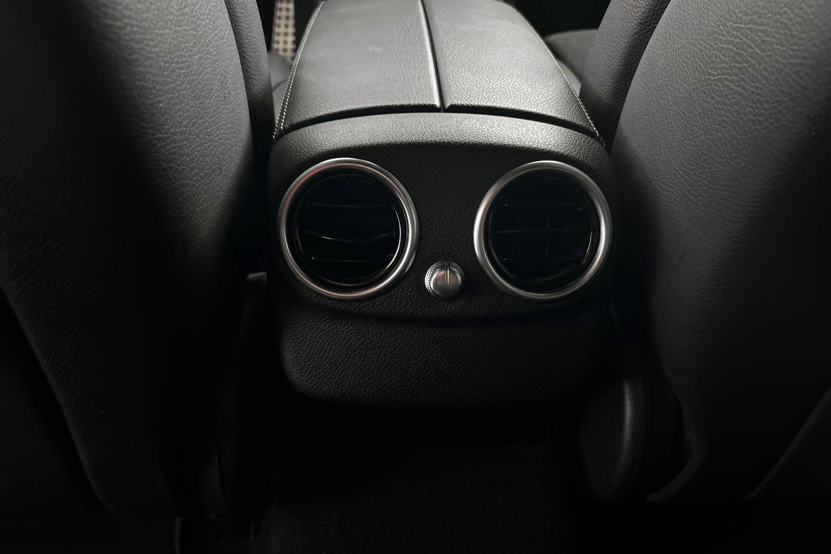 MERCEDES-BENZ C 2020