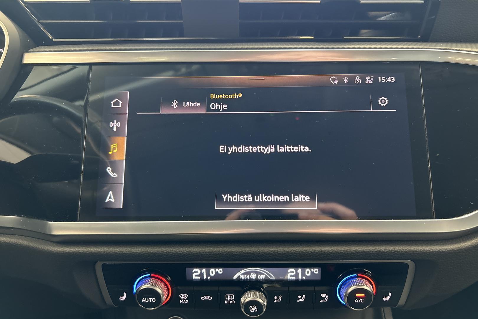 AUDI Q3 2021