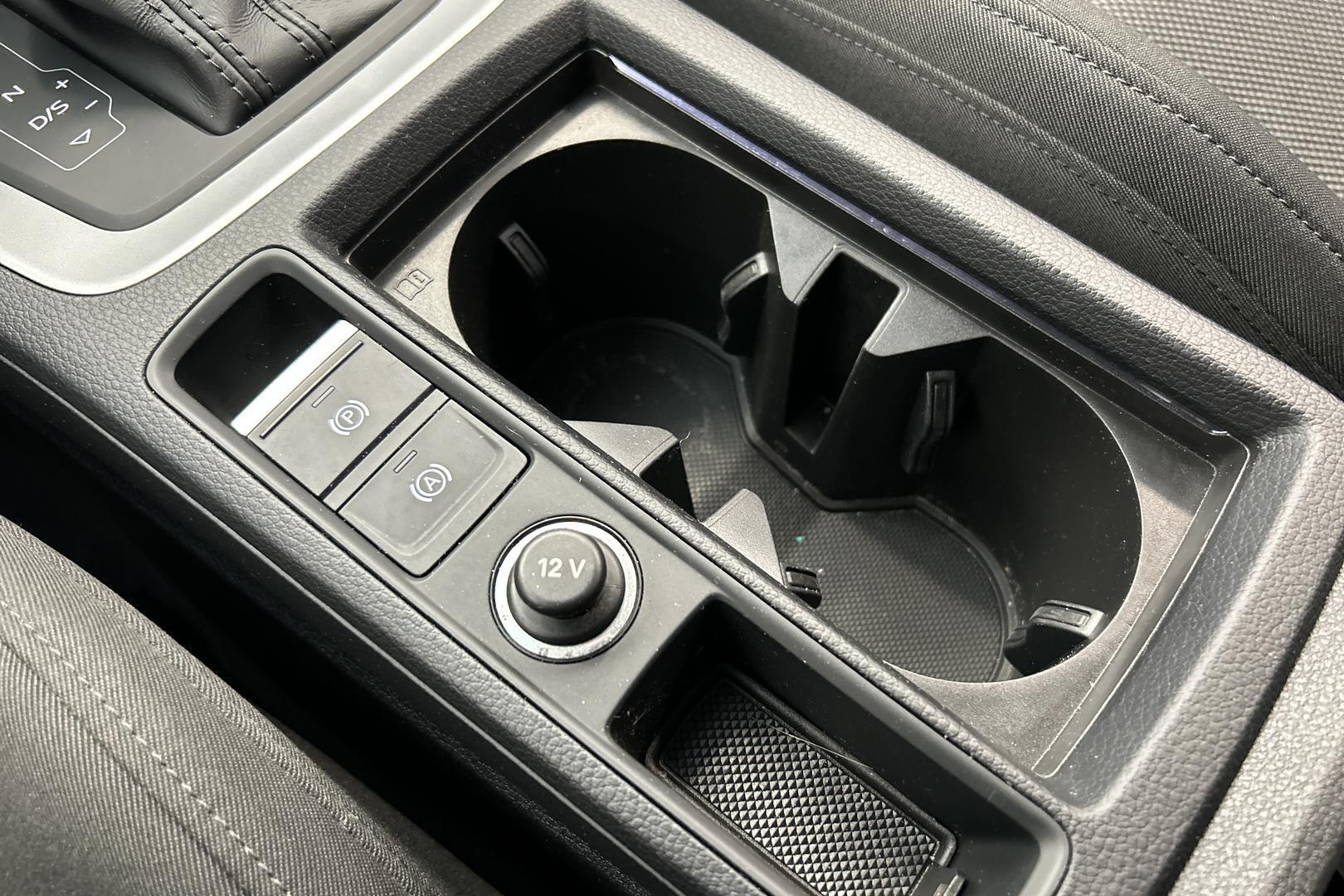 AUDI Q3 2021