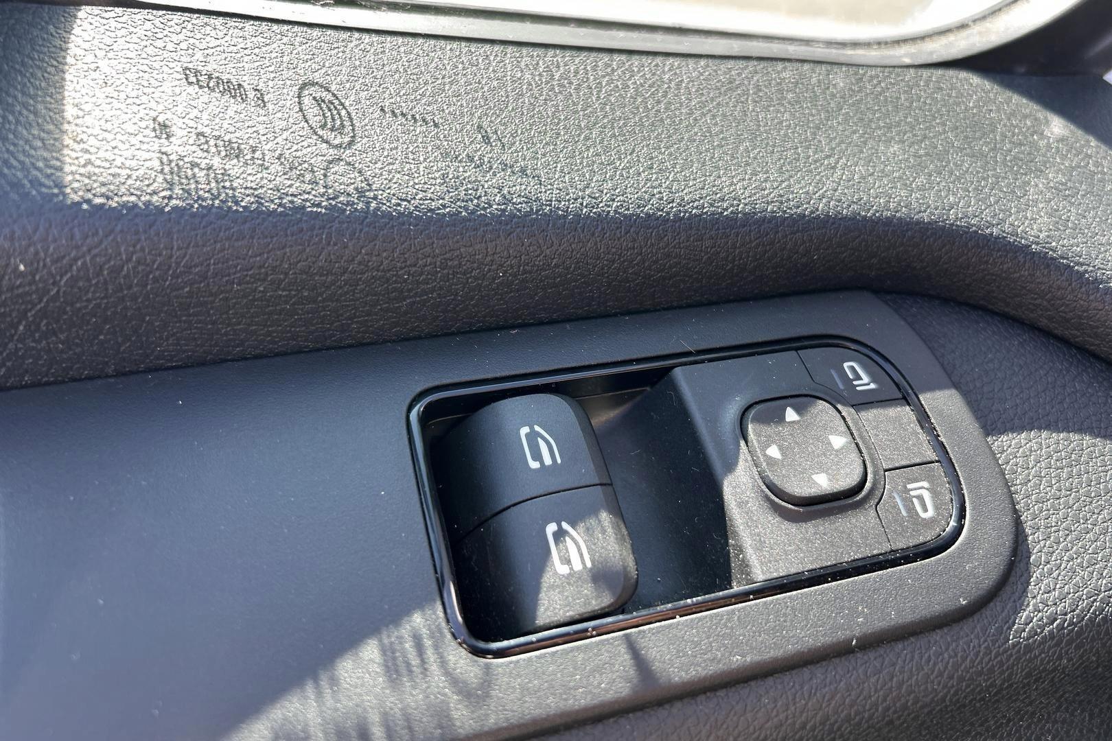 MERCEDES-BENZ Sprinter 2019