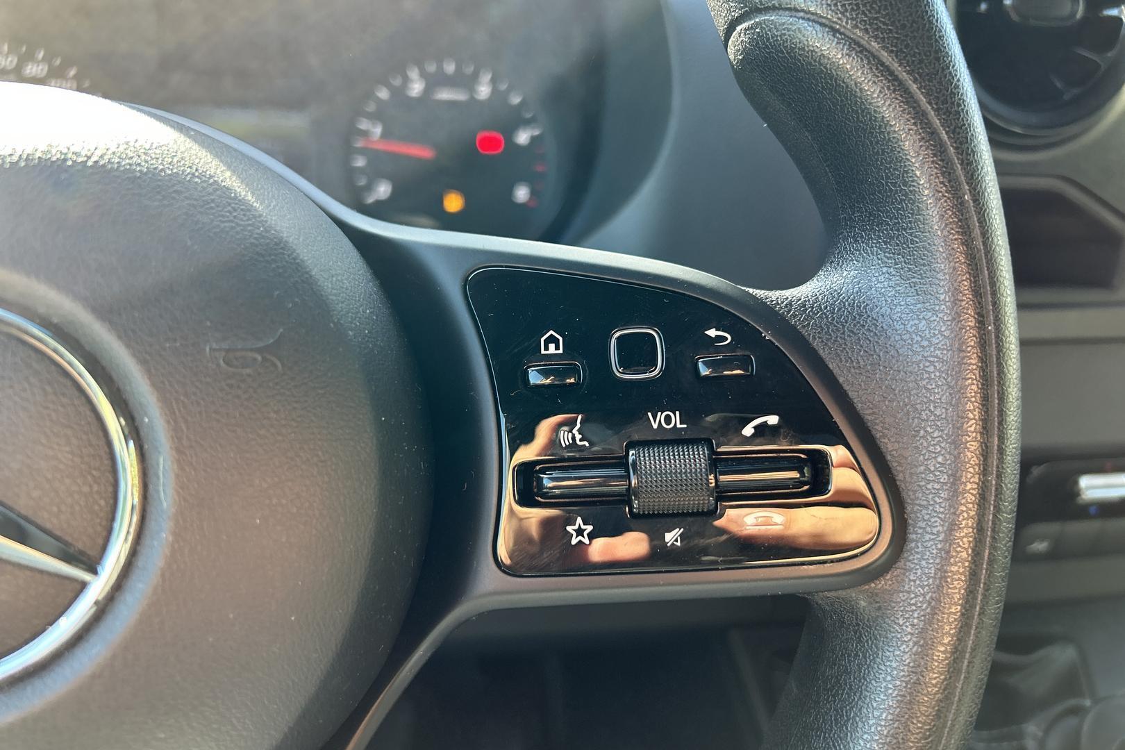 MERCEDES-BENZ Sprinter 2019