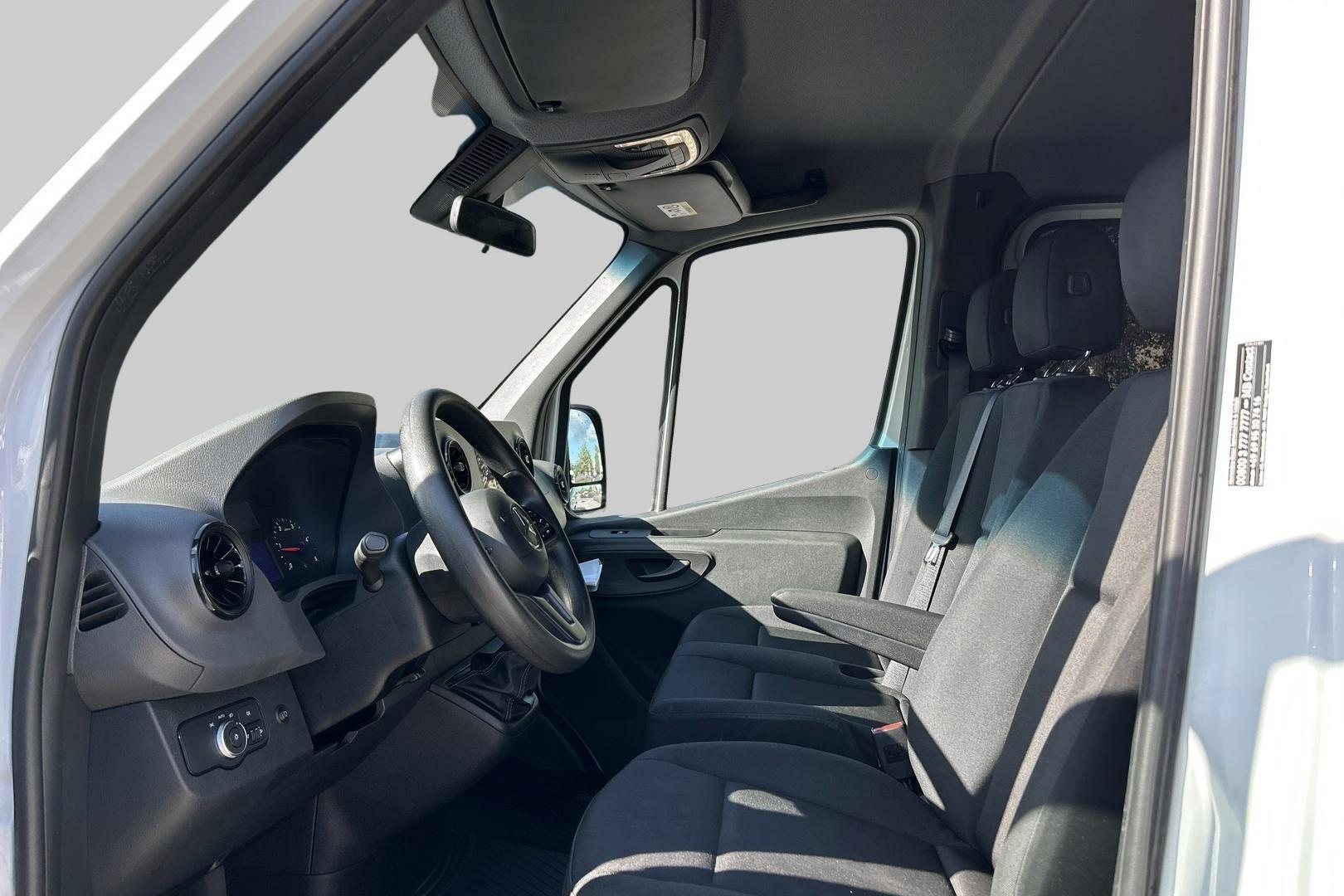 MERCEDES-BENZ Sprinter 2019