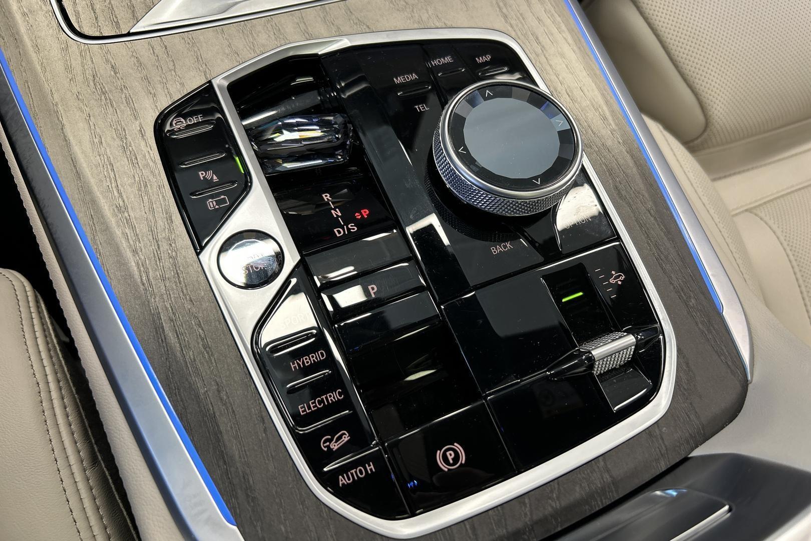 BMW X5 2025