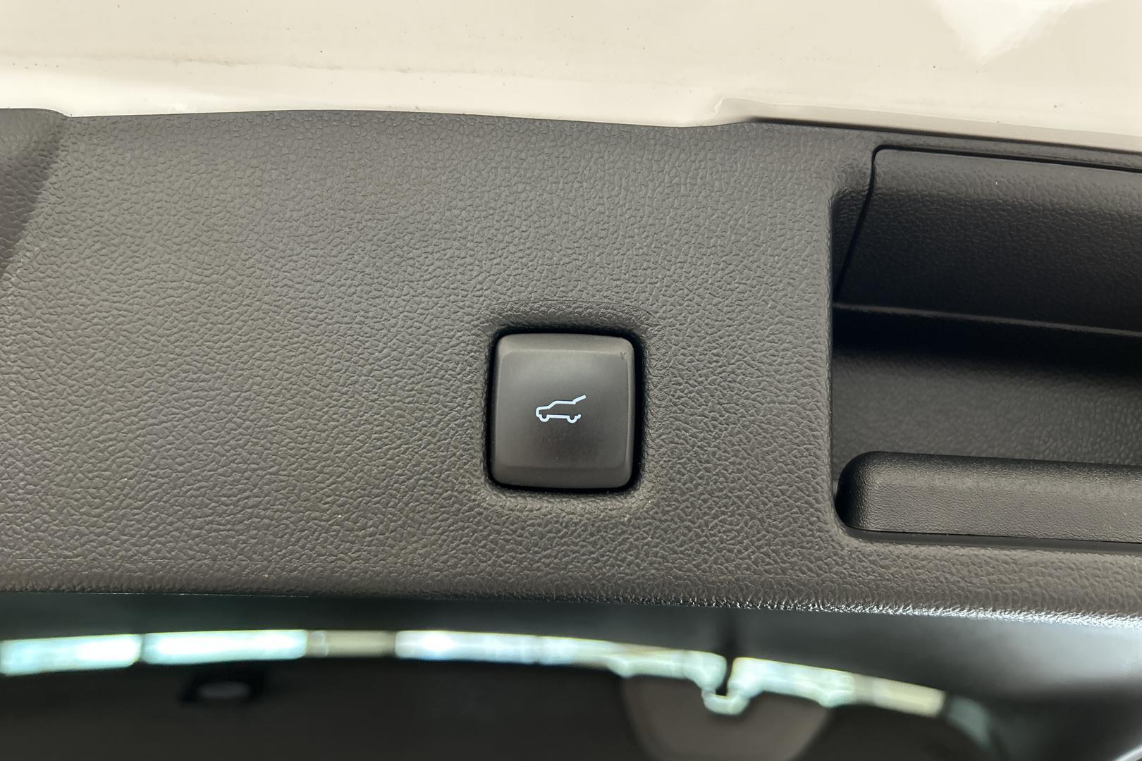 FORD Kuga 2023