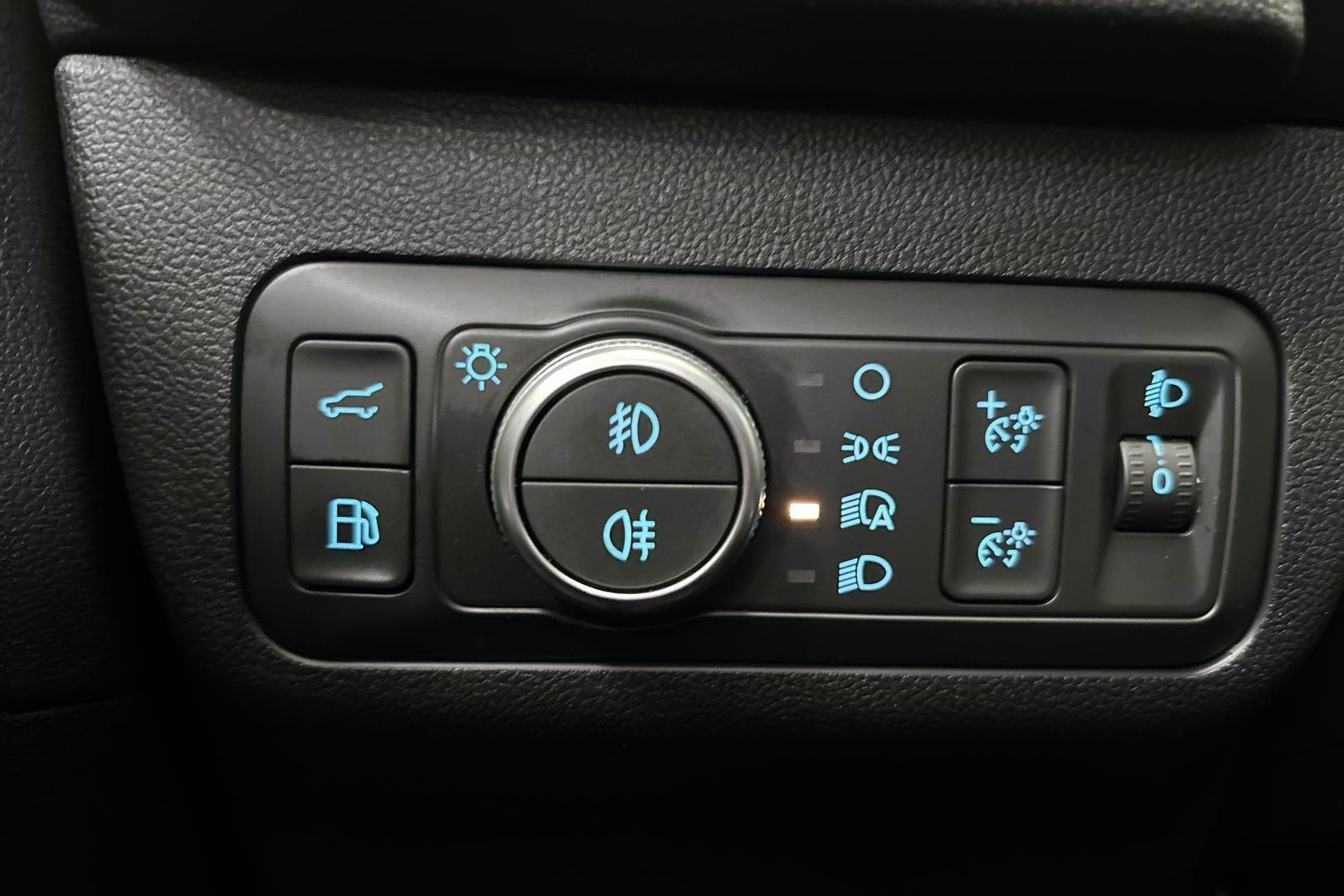 FORD Kuga 2023