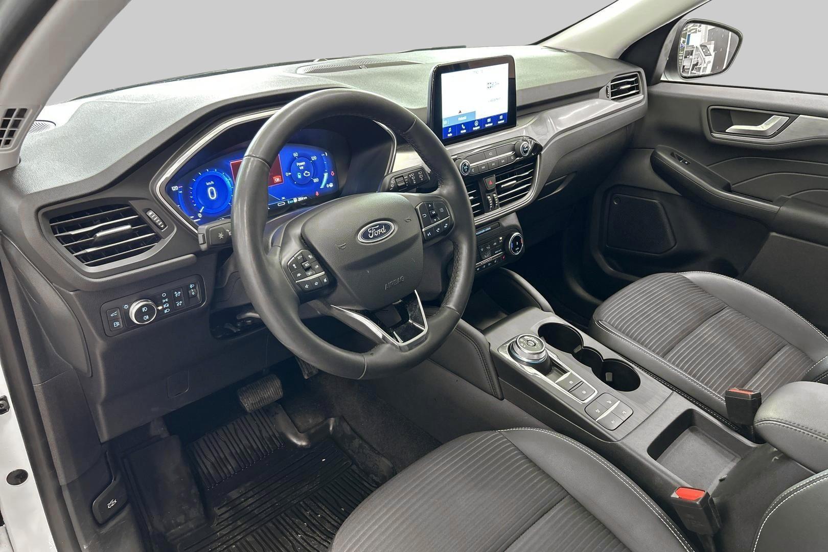 FORD Kuga 2023