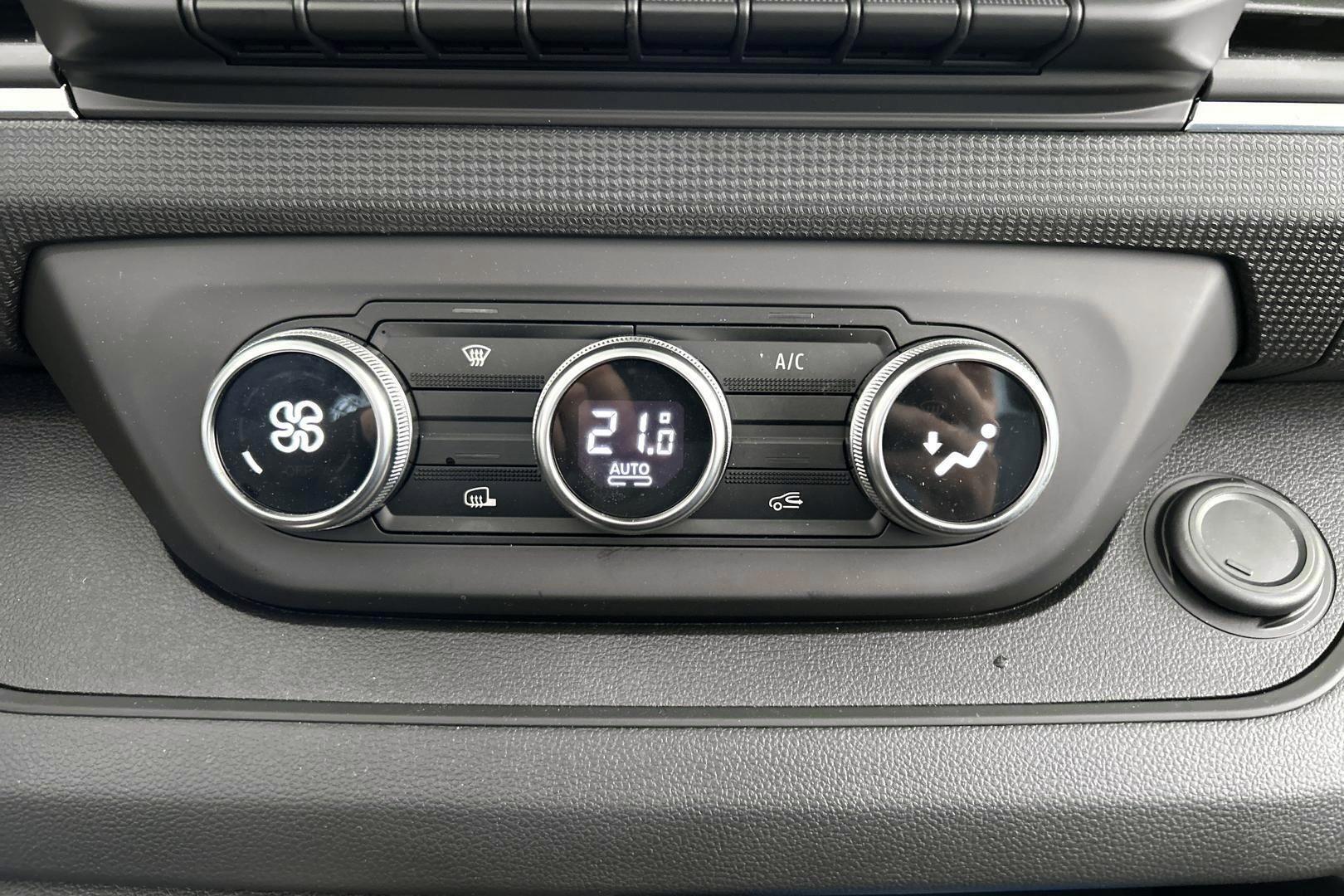 NISSAN Primastar 2025