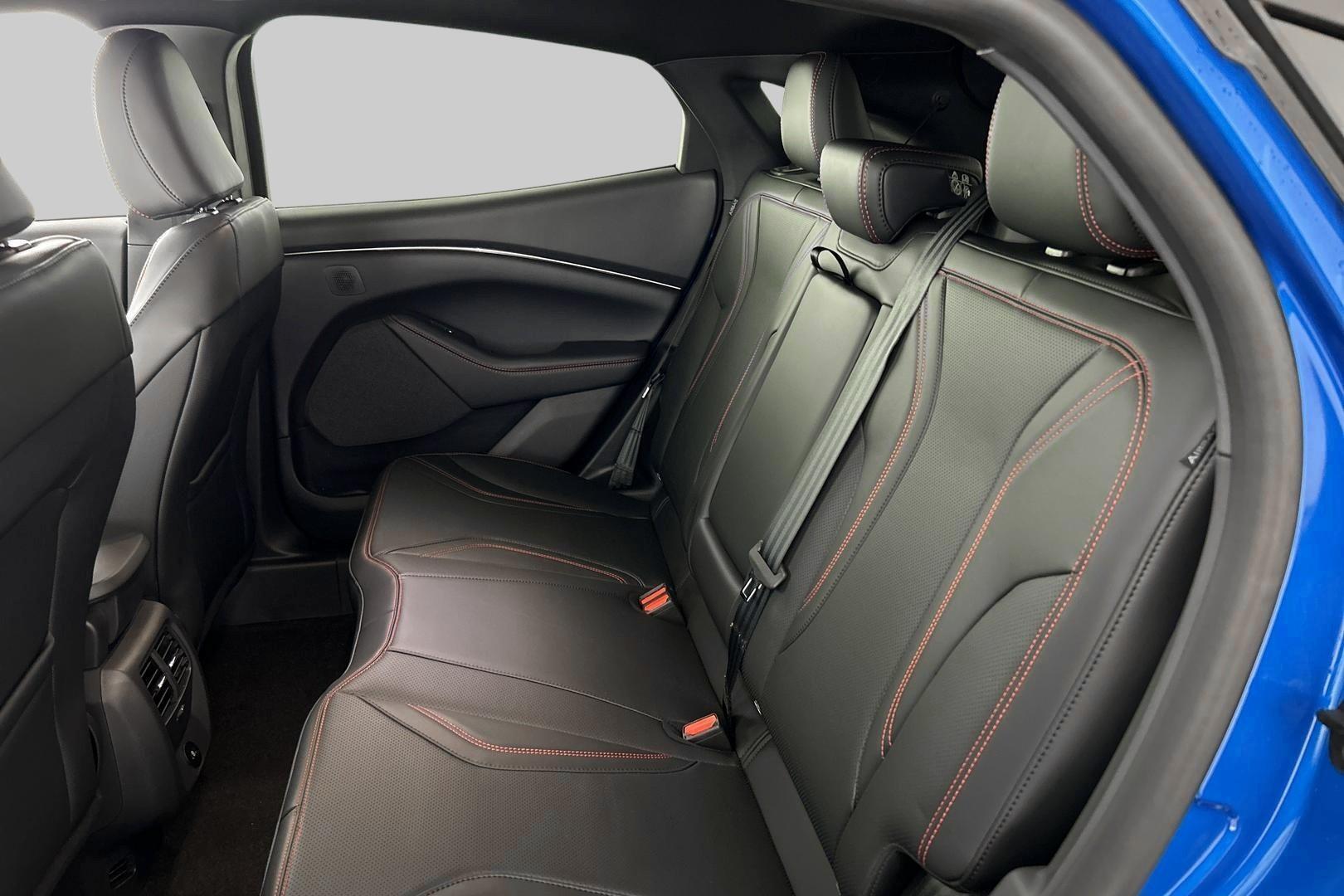 FORD Mustang Mach-E 2025