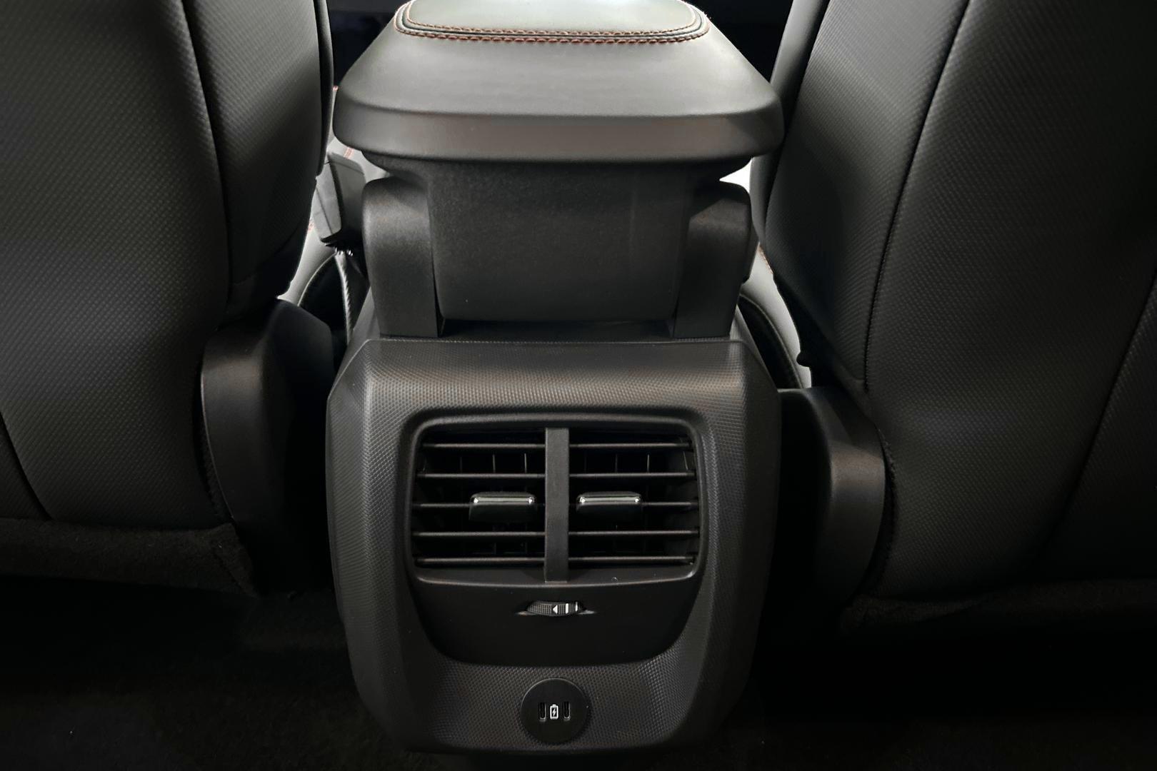 FORD Mustang Mach-E 2025