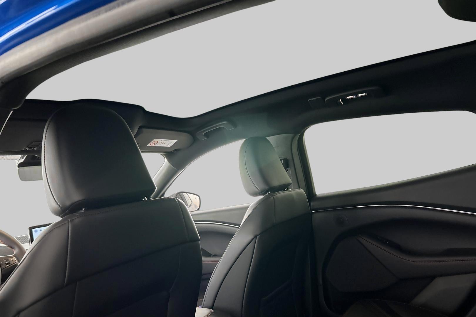 FORD Mustang Mach-E 2025