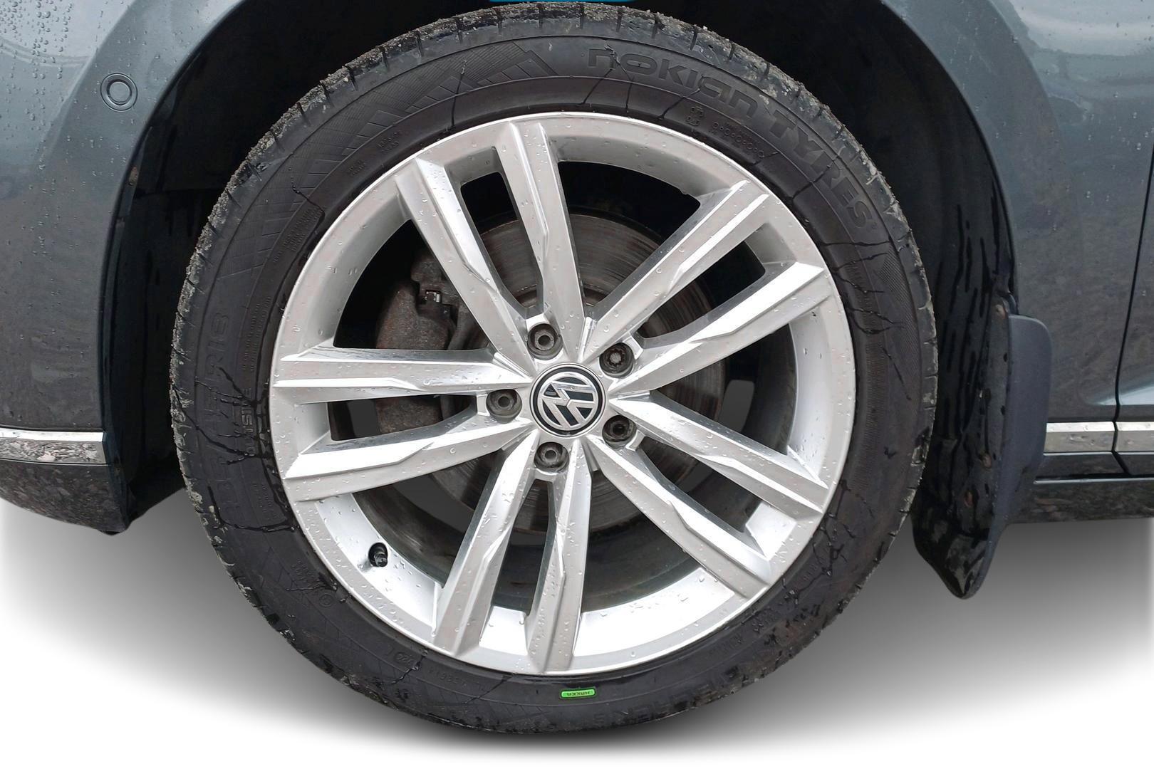 VOLKSWAGEN Passat 2015