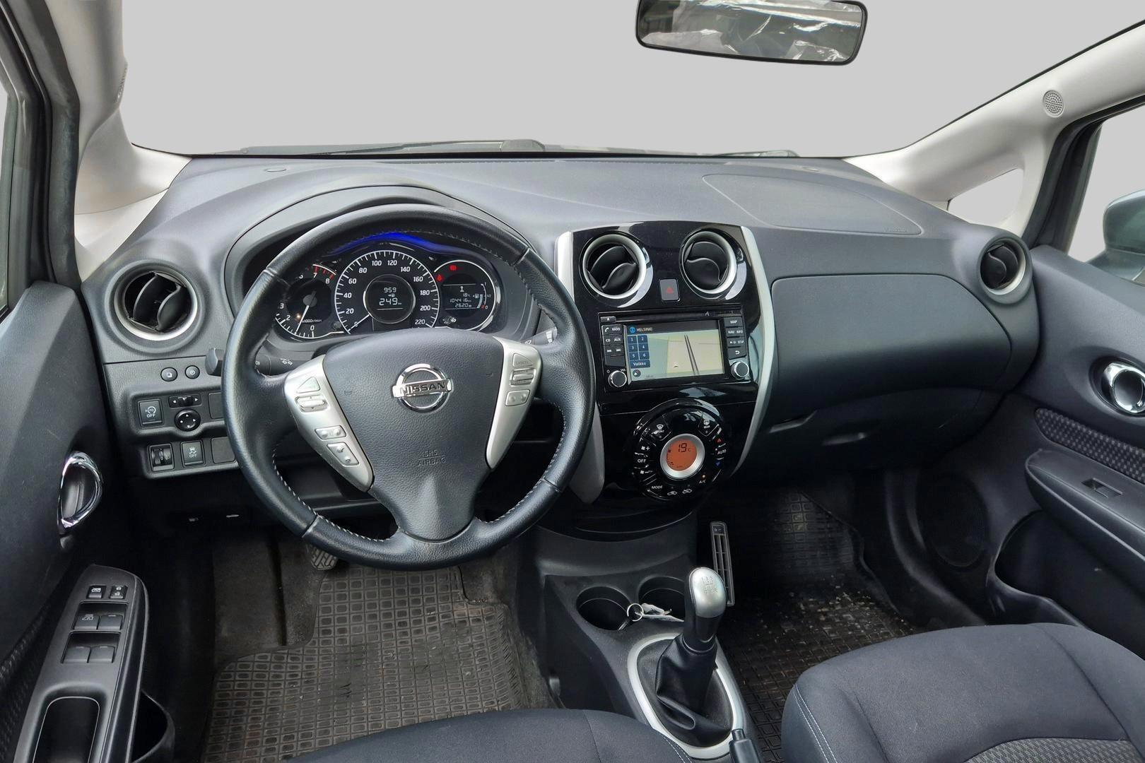 NISSAN Note 2016