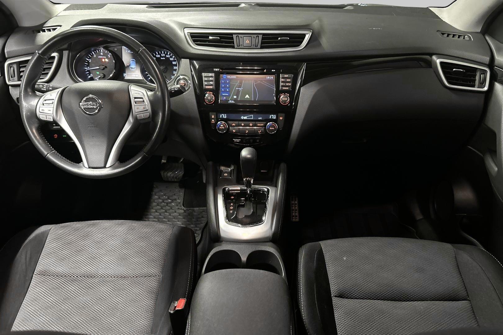 NISSAN Qashqai 2017