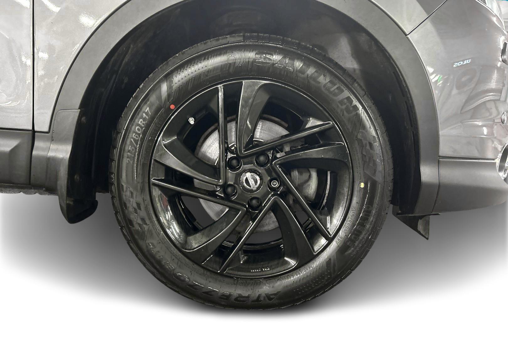 NISSAN Qashqai 2017