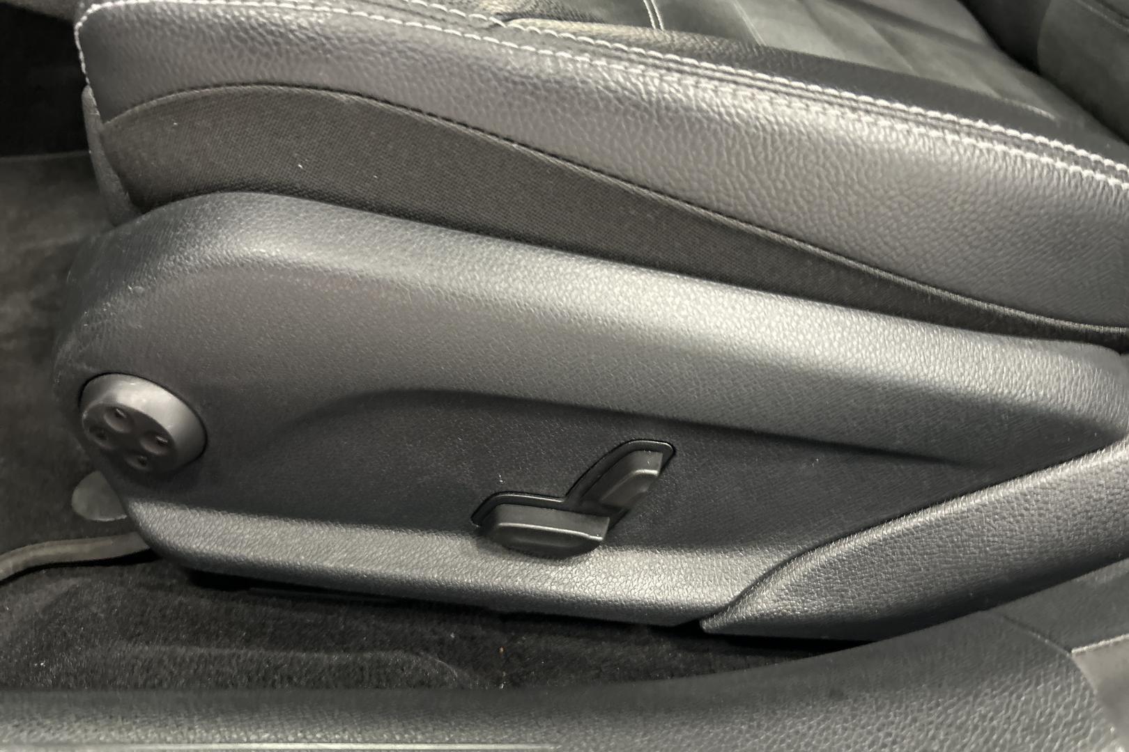 MERCEDES-BENZ C 2019