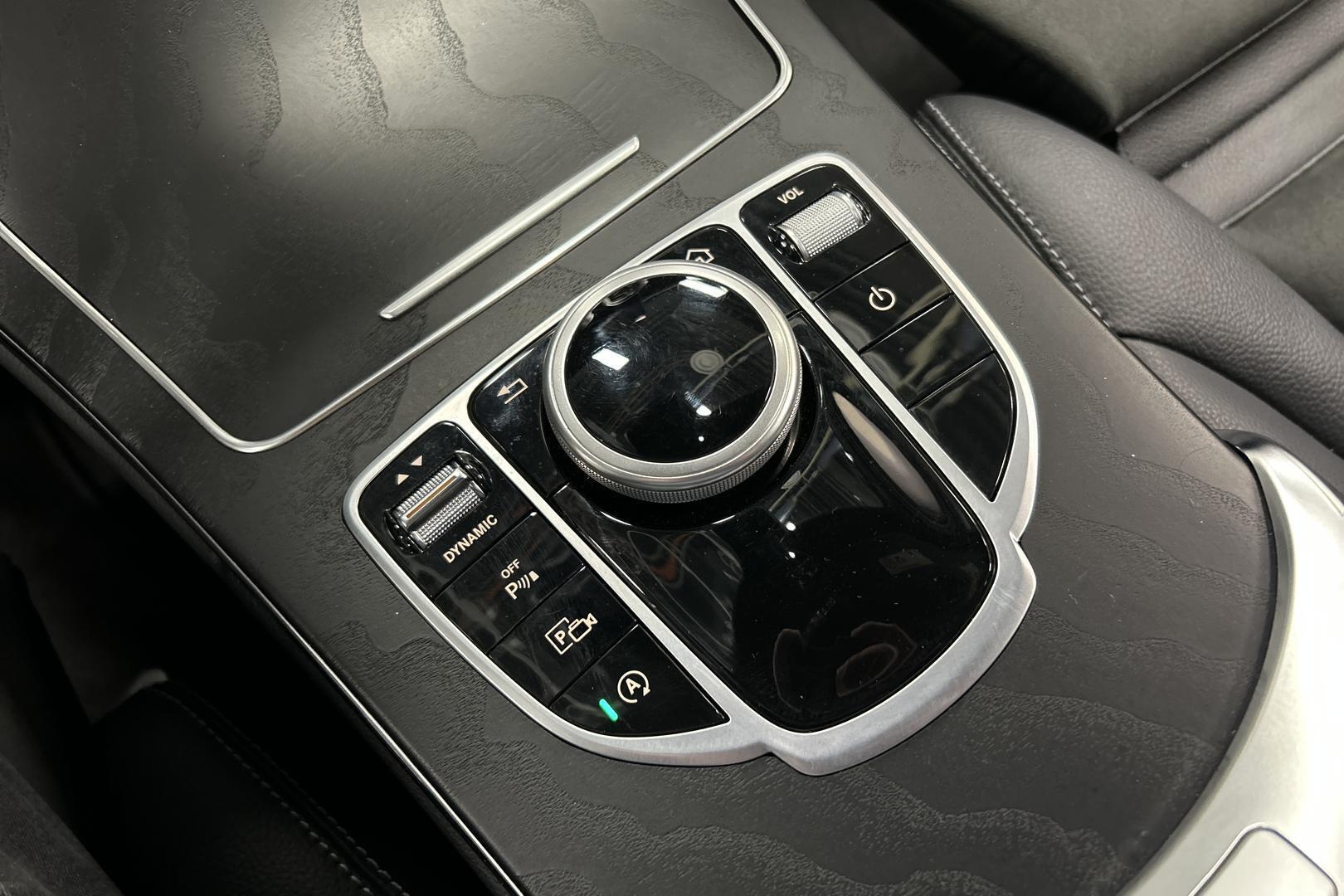 MERCEDES-BENZ C 2019