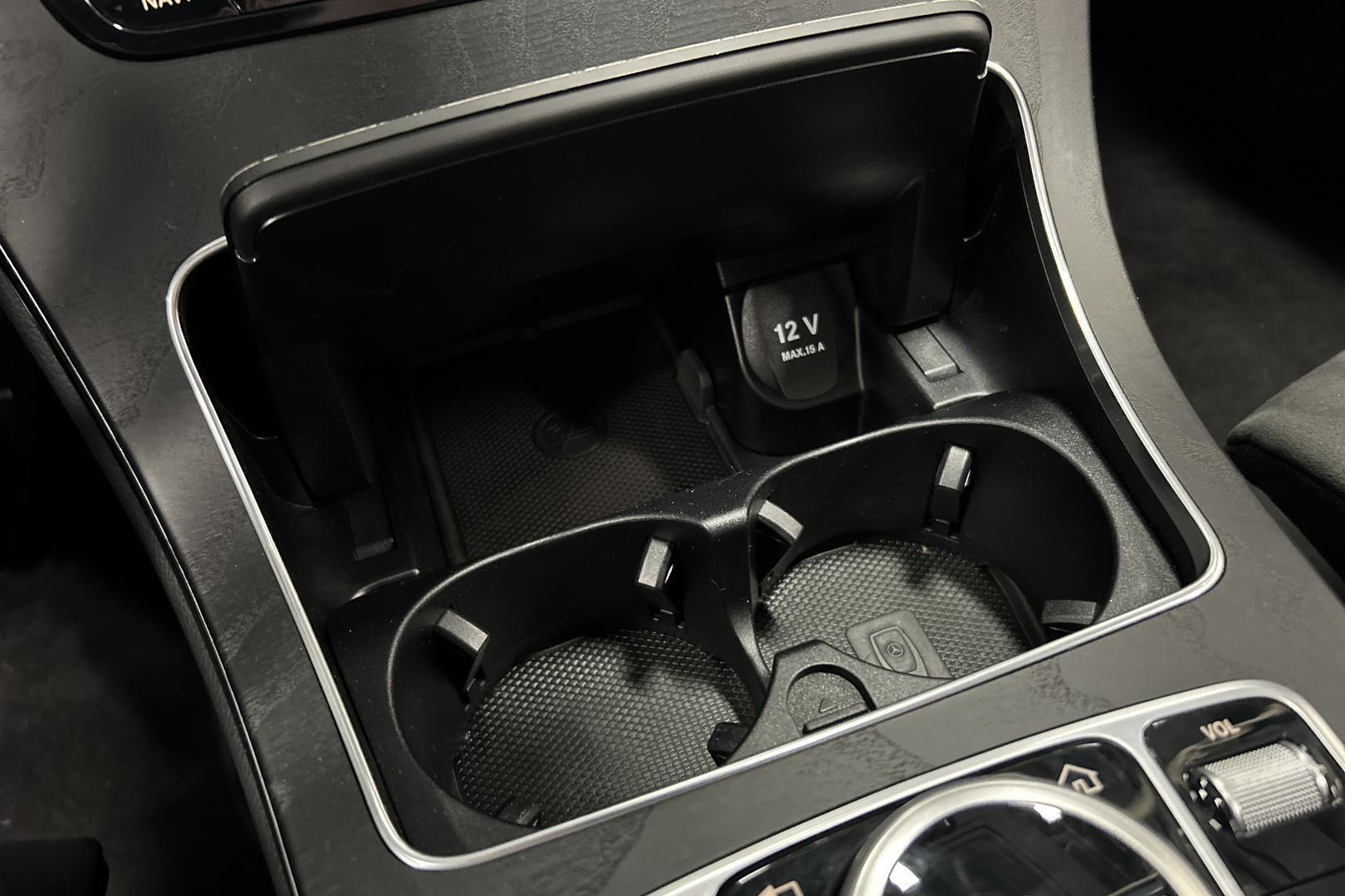 MERCEDES-BENZ C 2019