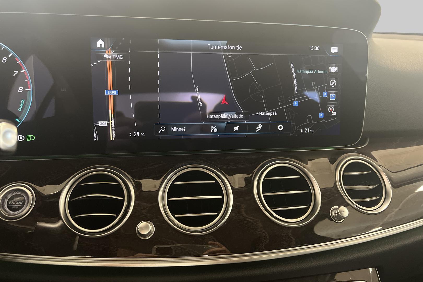 MERCEDES-BENZ E 2022