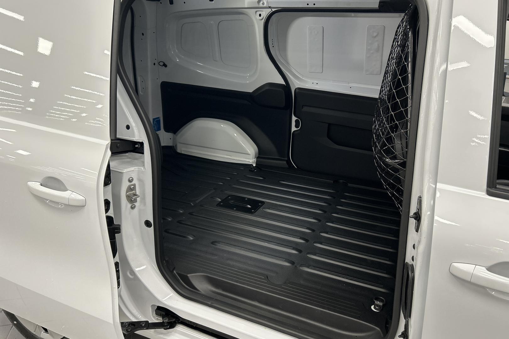 NISSAN Townstar 2025