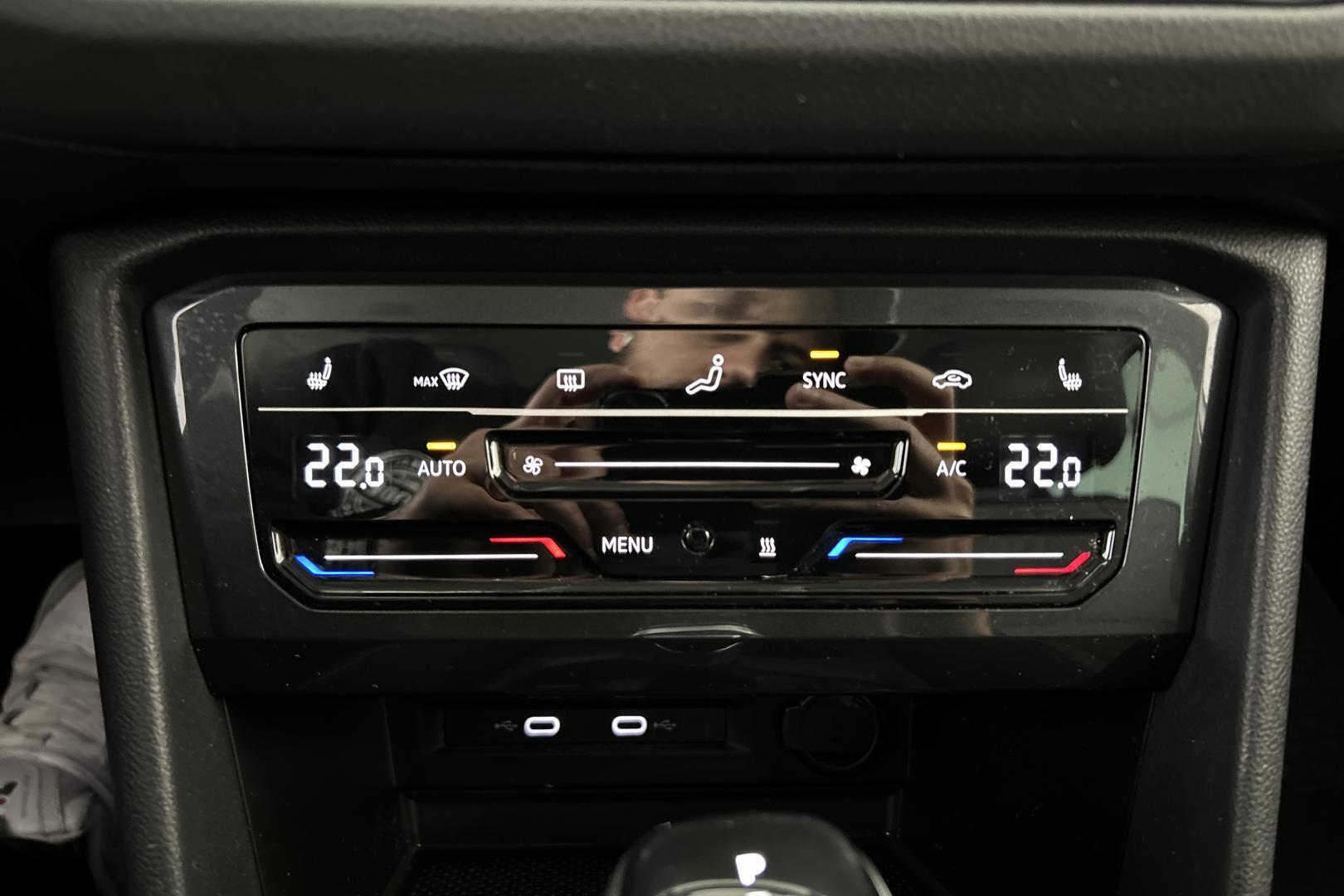 VOLKSWAGEN Tiguan 2021