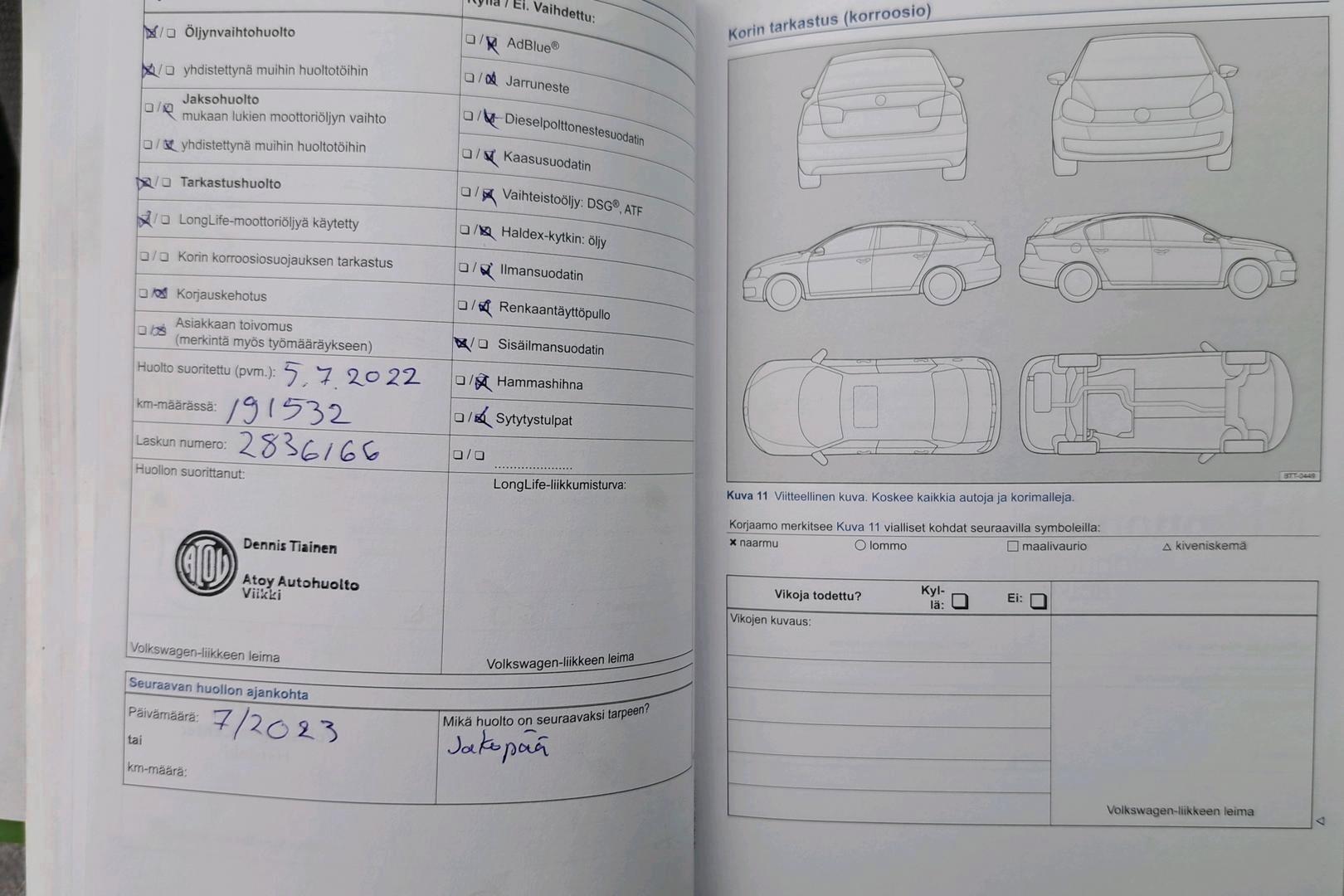 VOLKSWAGEN Passat 2012