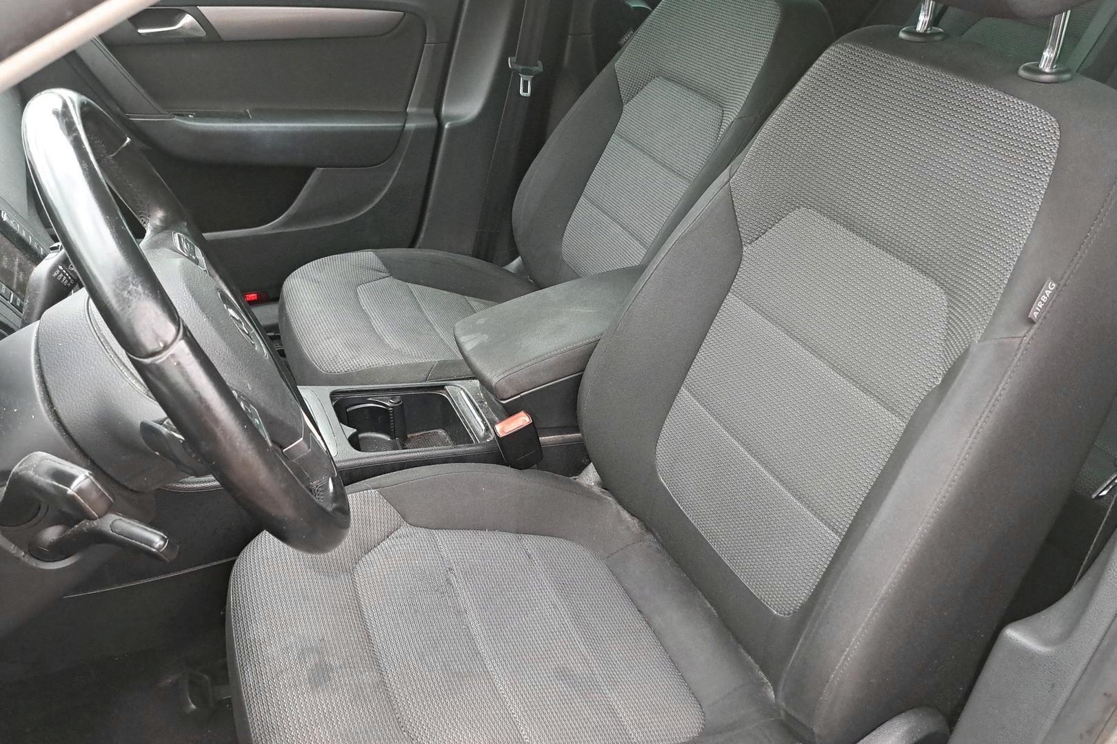 VOLKSWAGEN Passat 2012