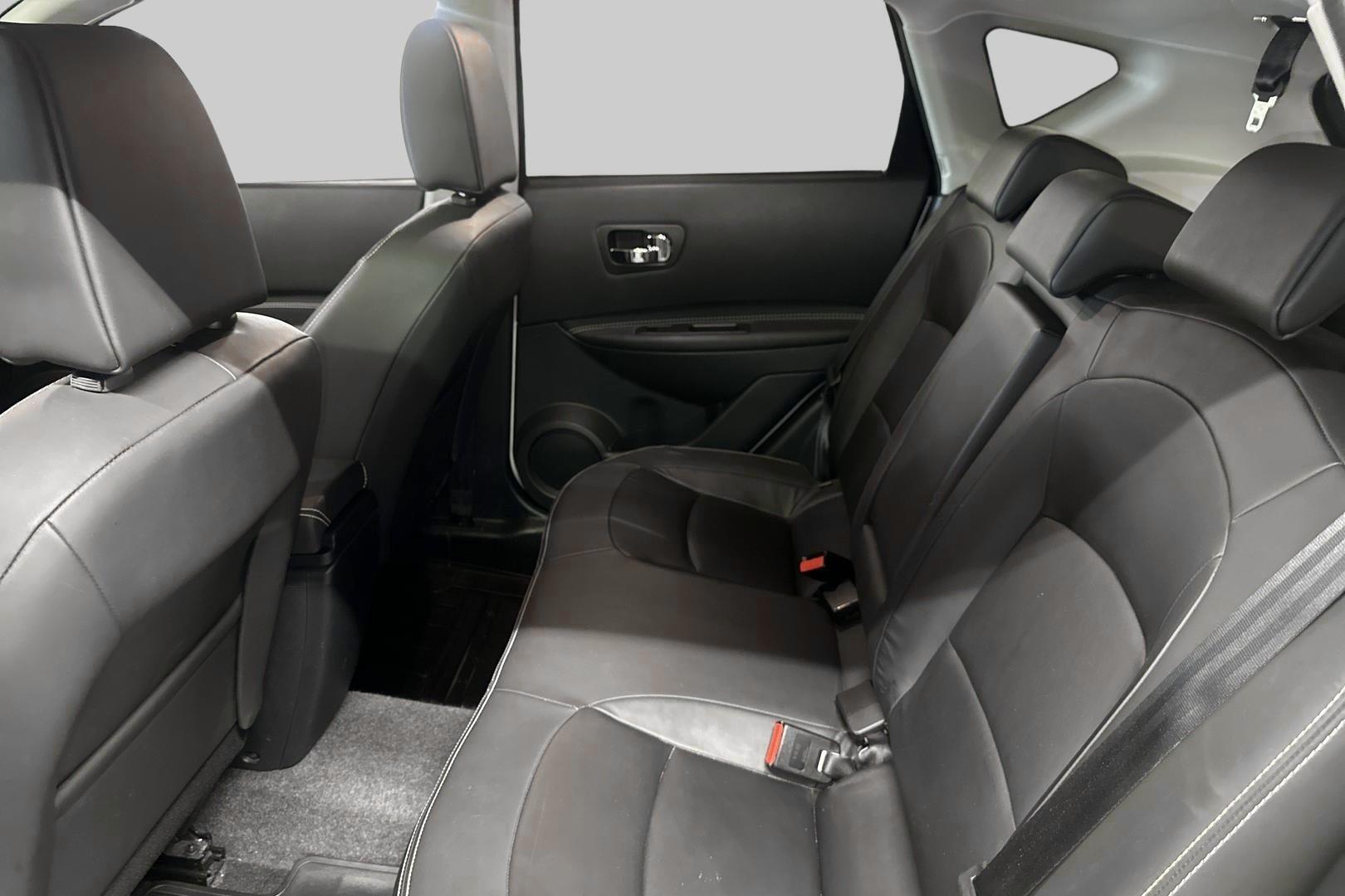 NISSAN Qashqai 2013