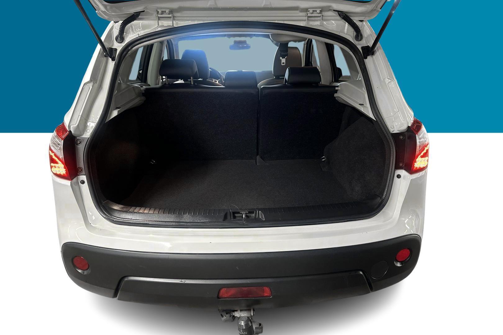 NISSAN Qashqai 2013