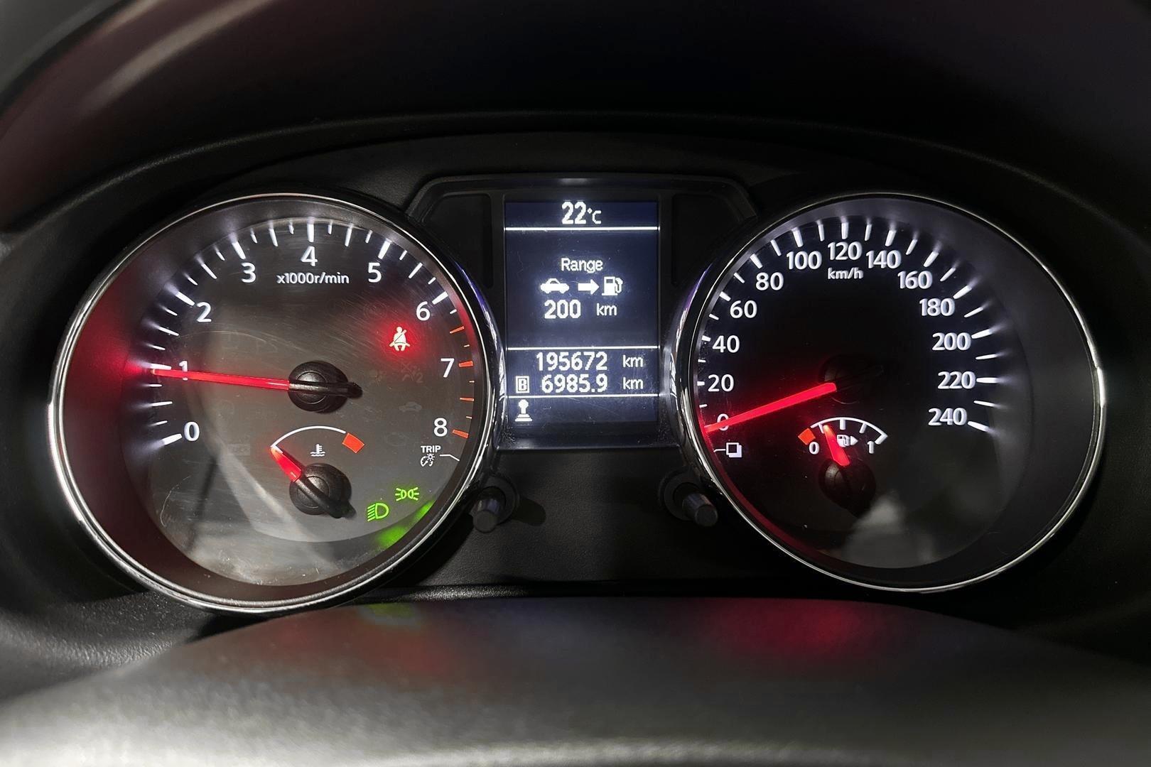 NISSAN Qashqai 2013