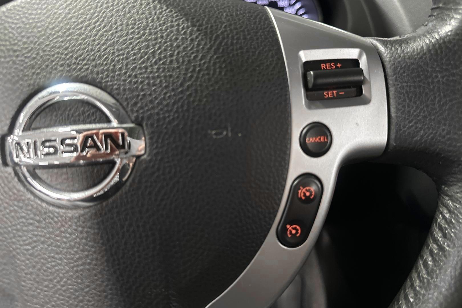NISSAN Qashqai 2013