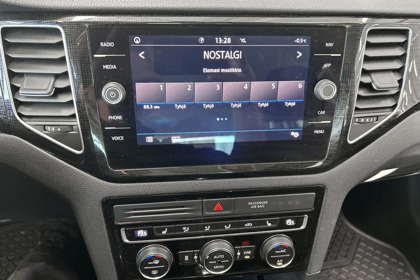 VOLKSWAGEN Golf Sportsvan 2019