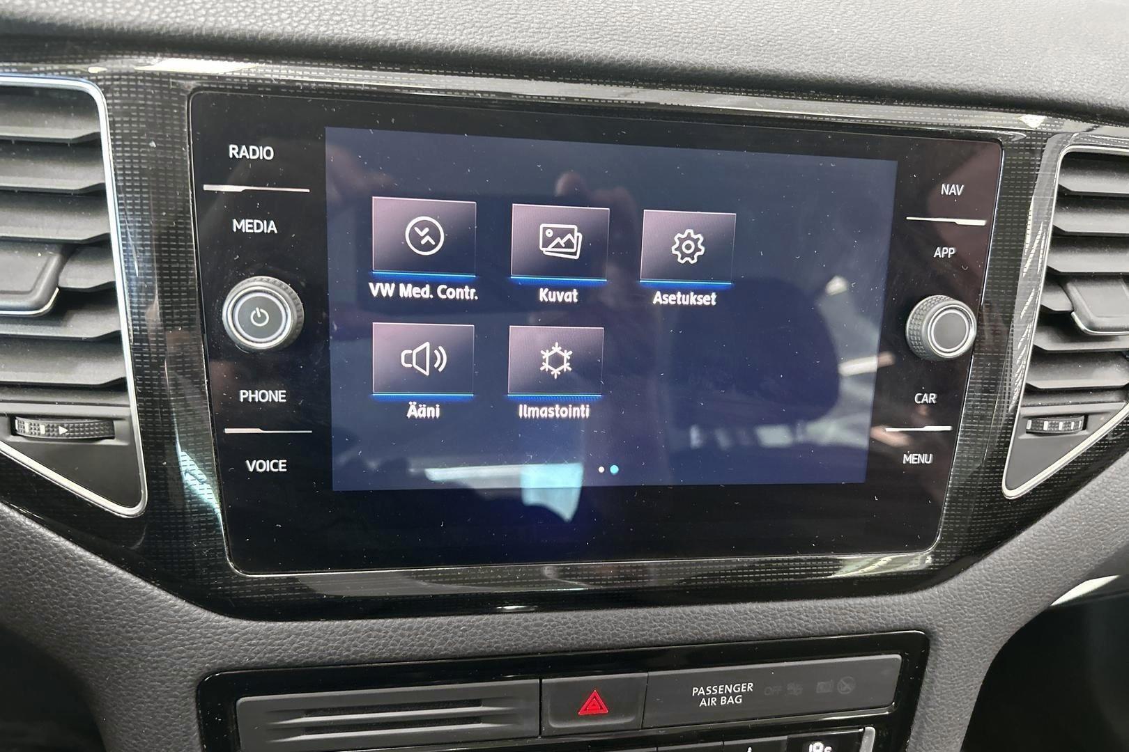 VOLKSWAGEN Golf Sportsvan 2019