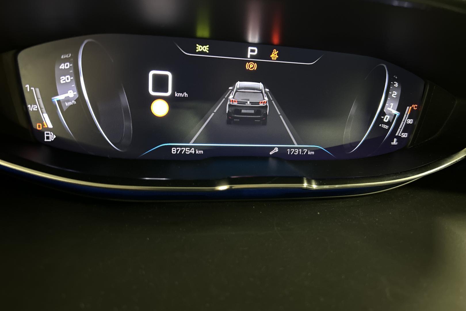 PEUGEOT 5008 15