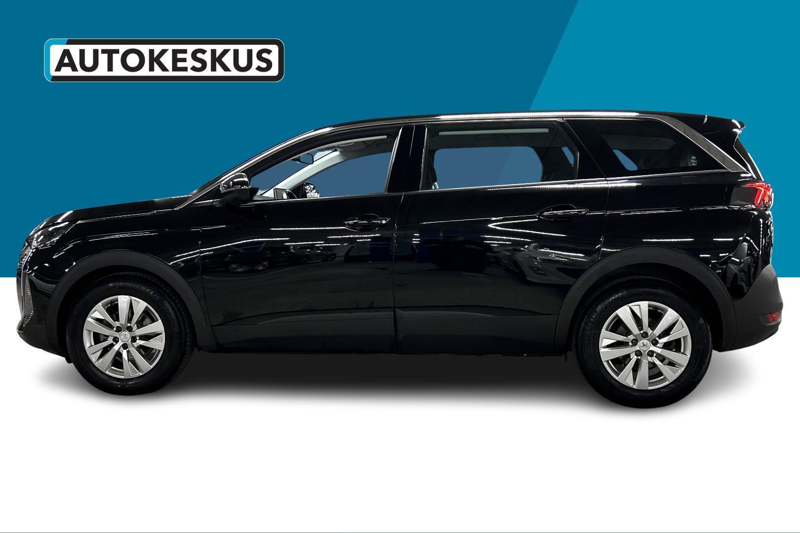 PEUGEOT 5008 8