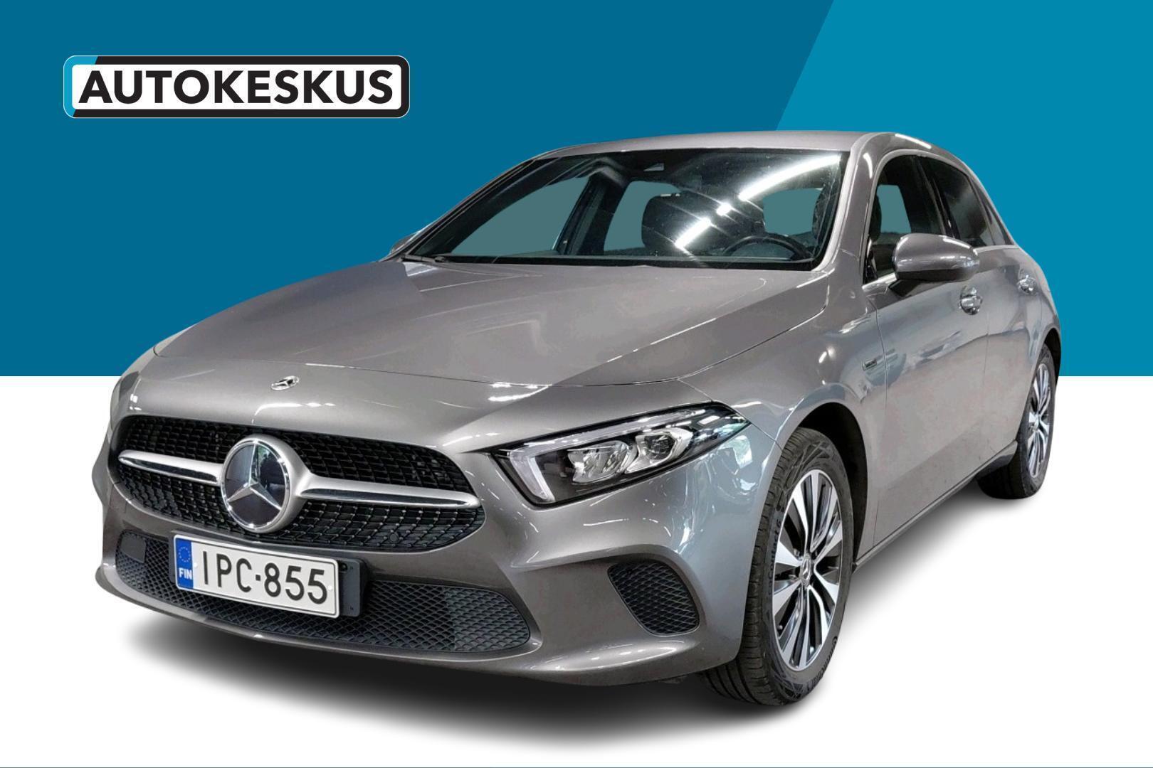 MERCEDES-BENZ A 2021