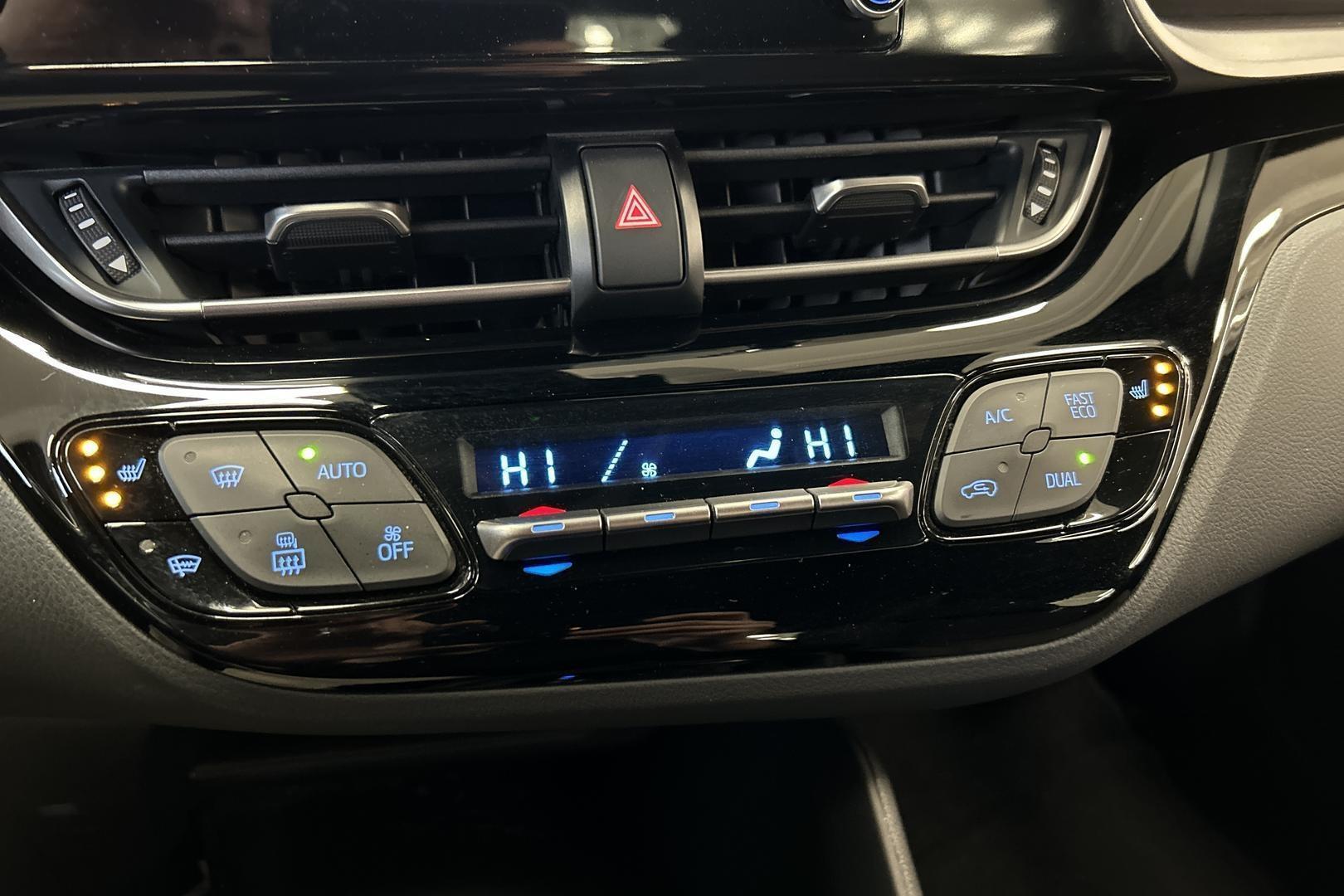 TOYOTA C-HR 2022