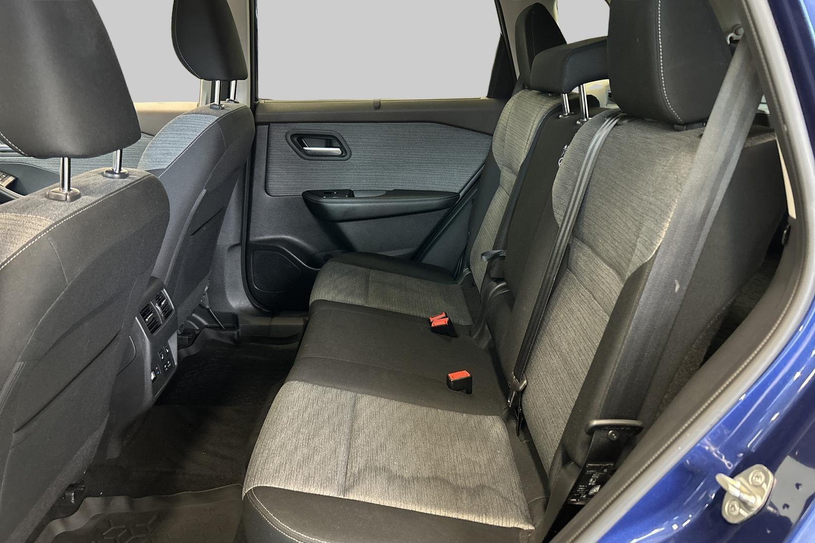 NISSAN X-Trail 2024