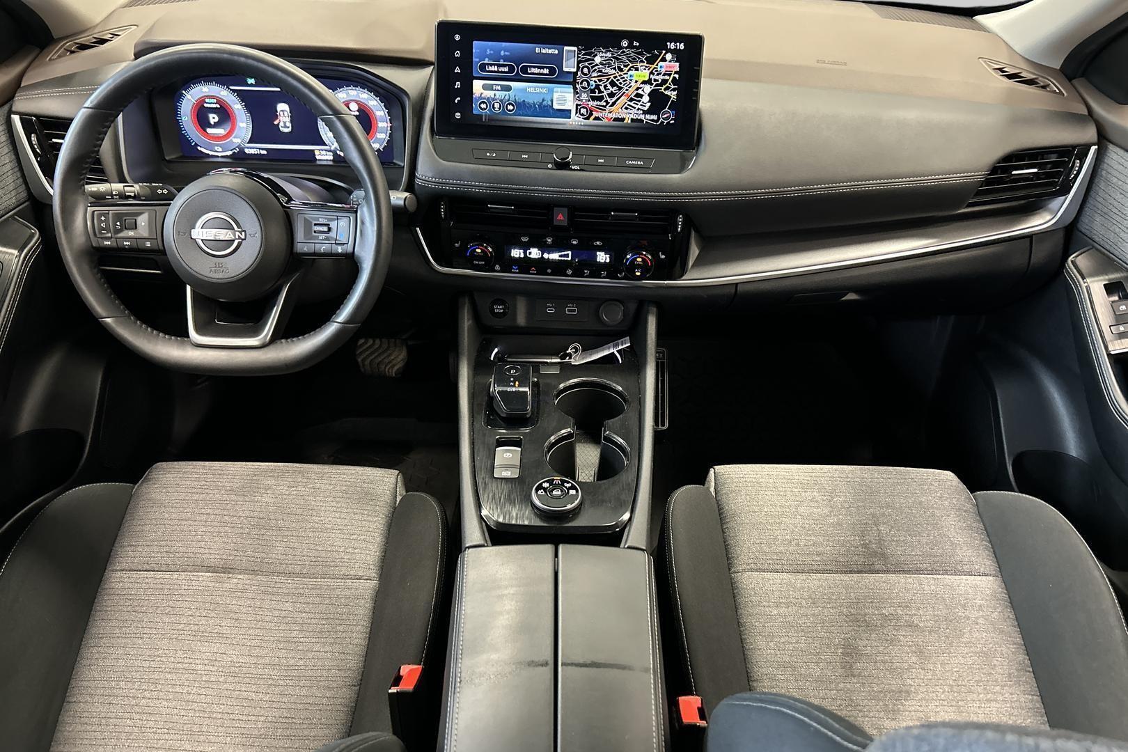 NISSAN X-Trail 2024