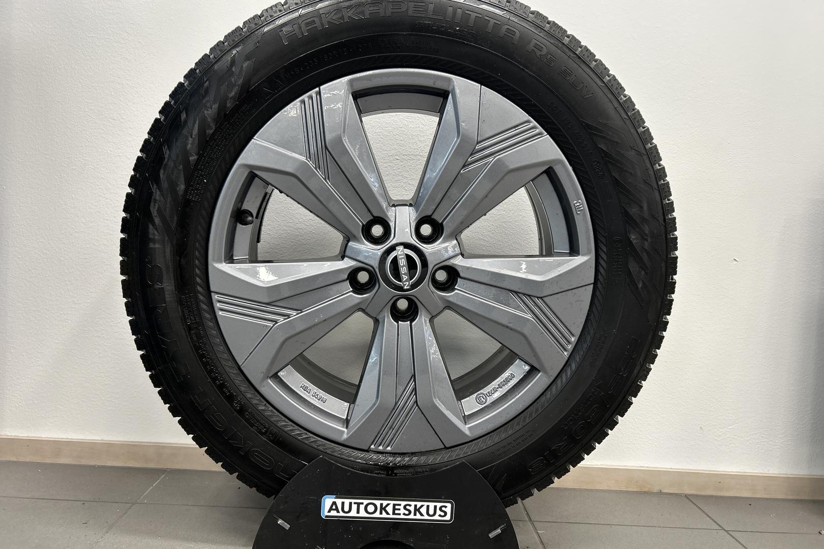 NISSAN X-Trail 2024
