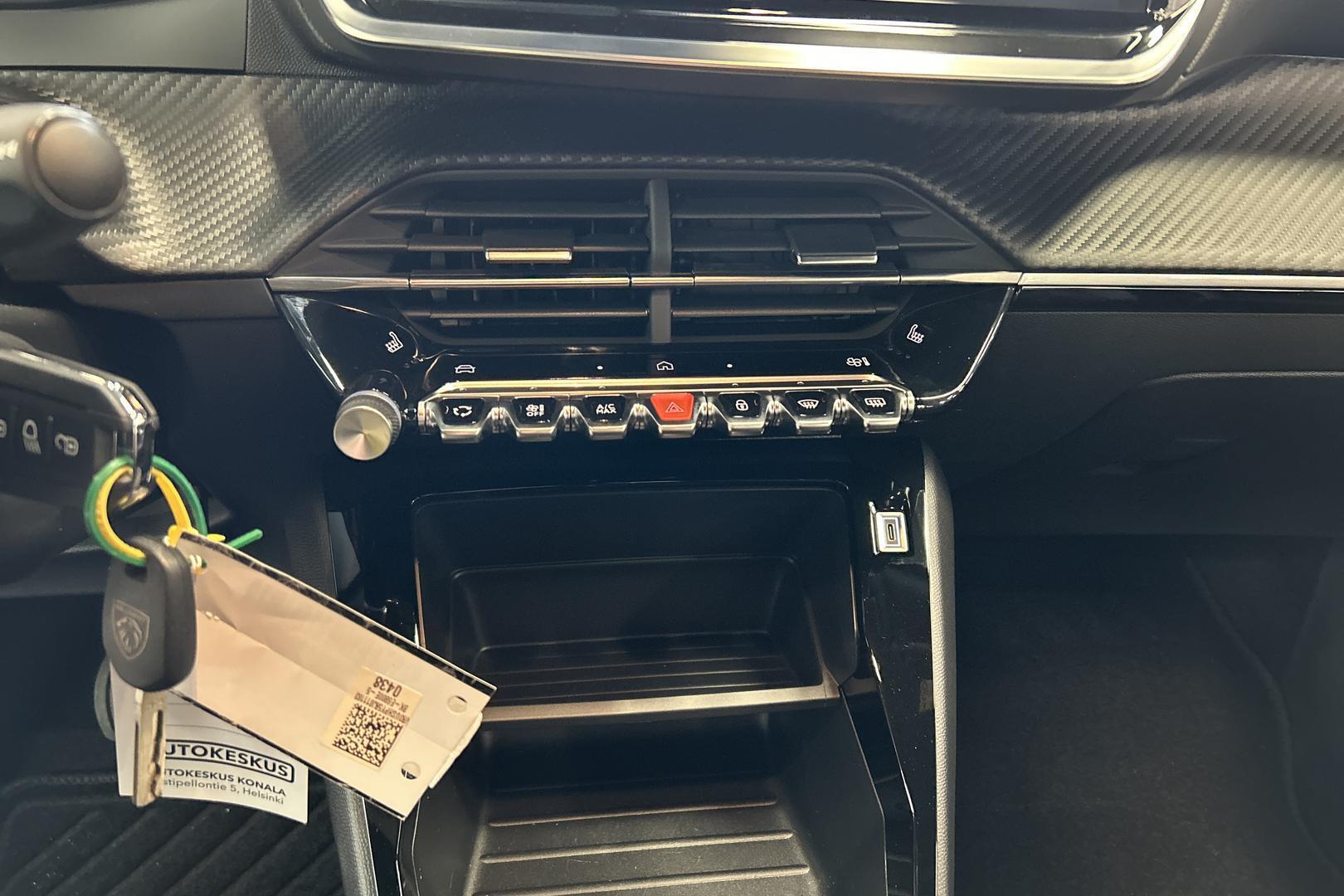 PEUGEOT 2008 20