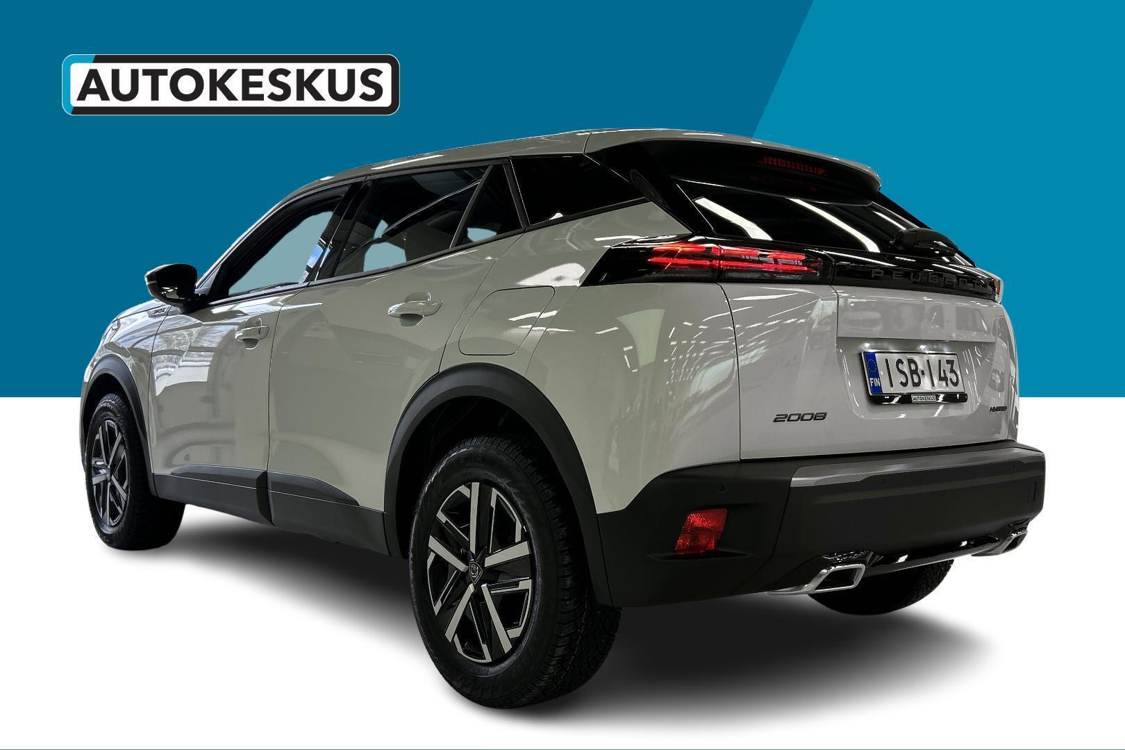 PEUGEOT 2008 7
