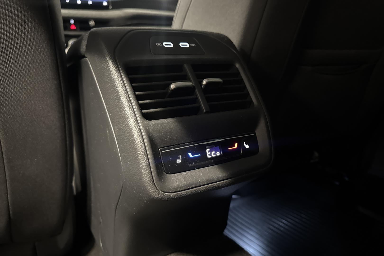 SKODA Superb 2025