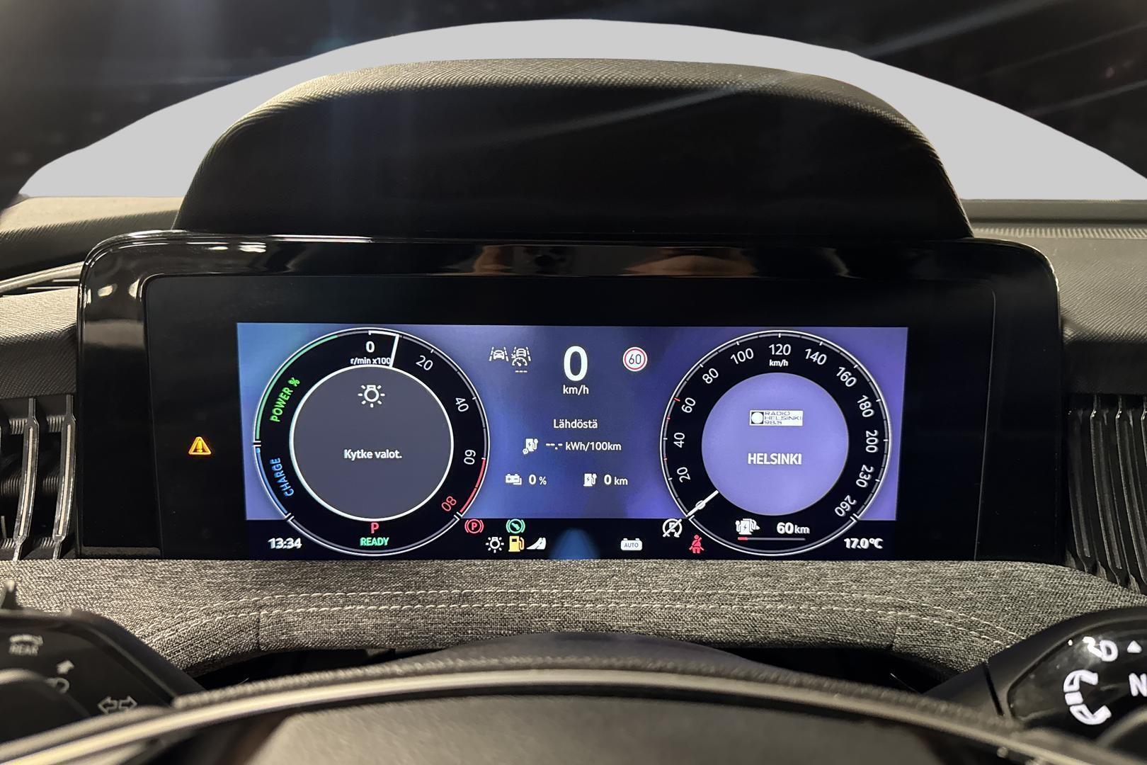 SKODA Superb 2025