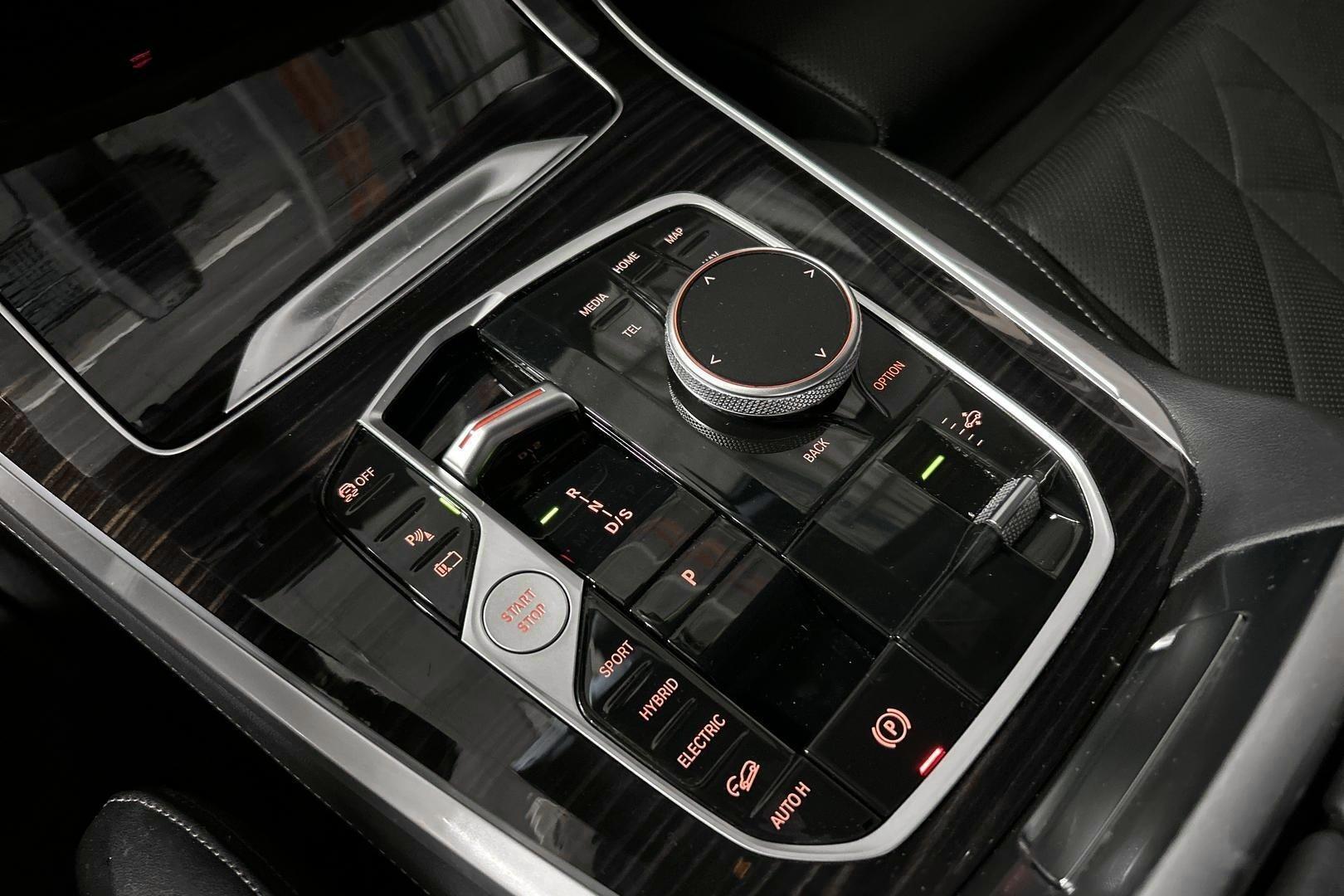 BMW X5 2025