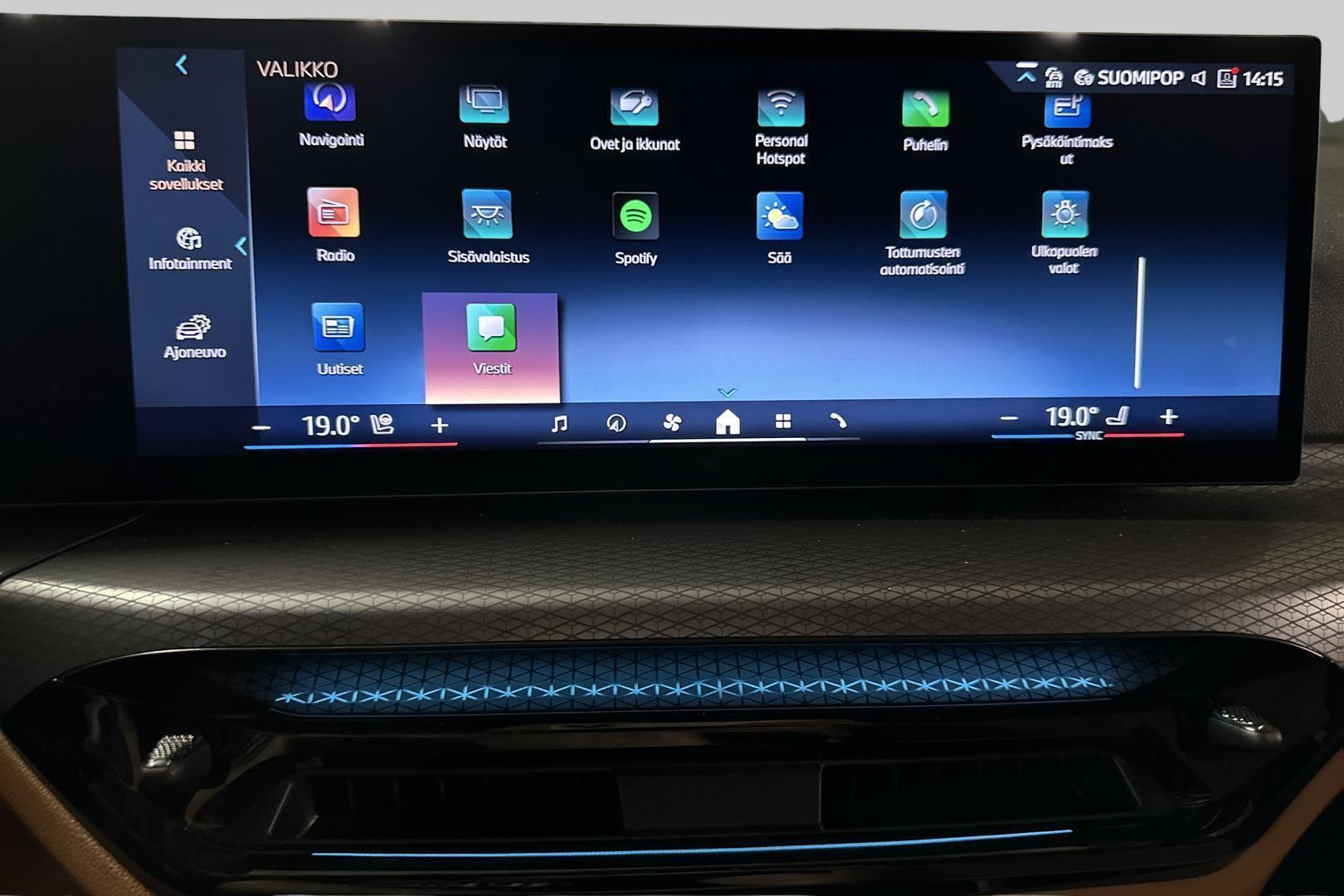BMW 3-SARJA 2025