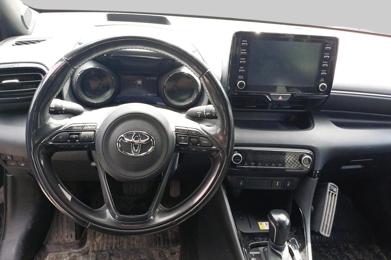 TOYOTA Yaris 2020