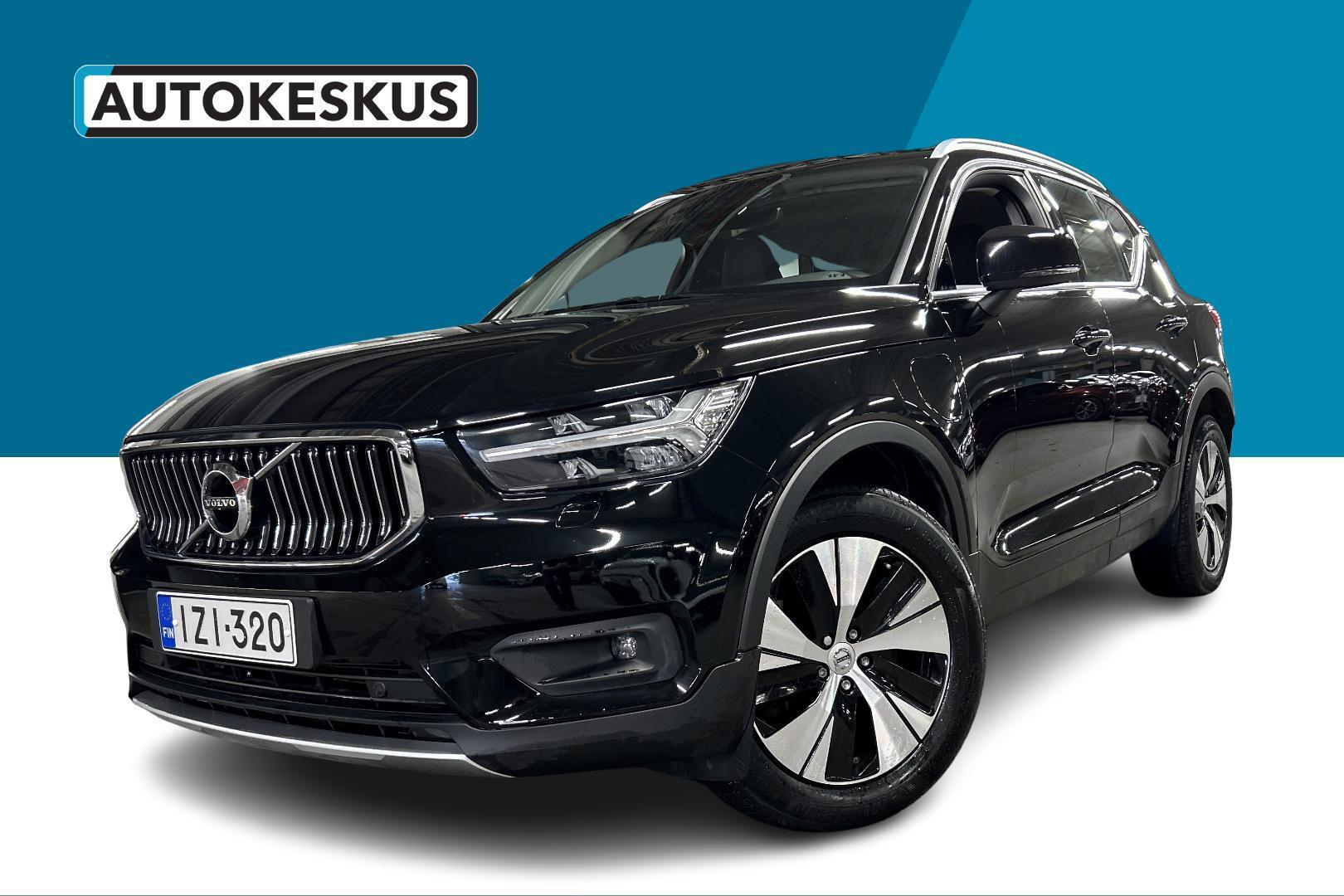 VOLVO XC40 2021