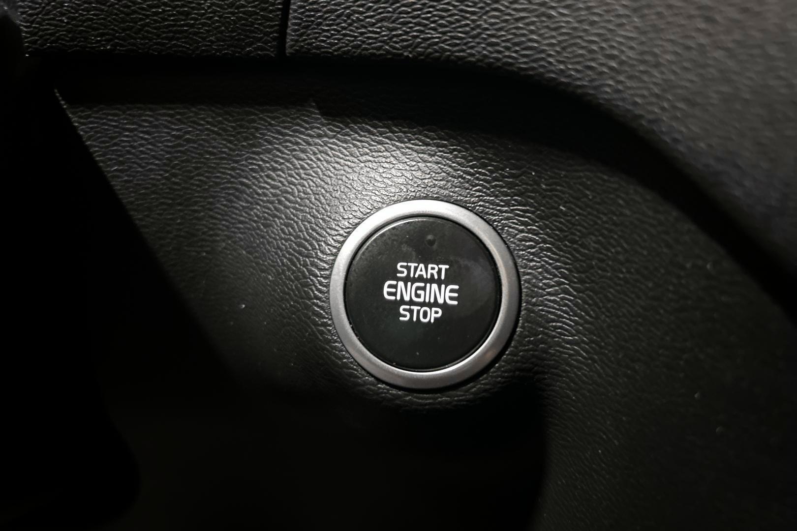 VOLVO XC40 2021