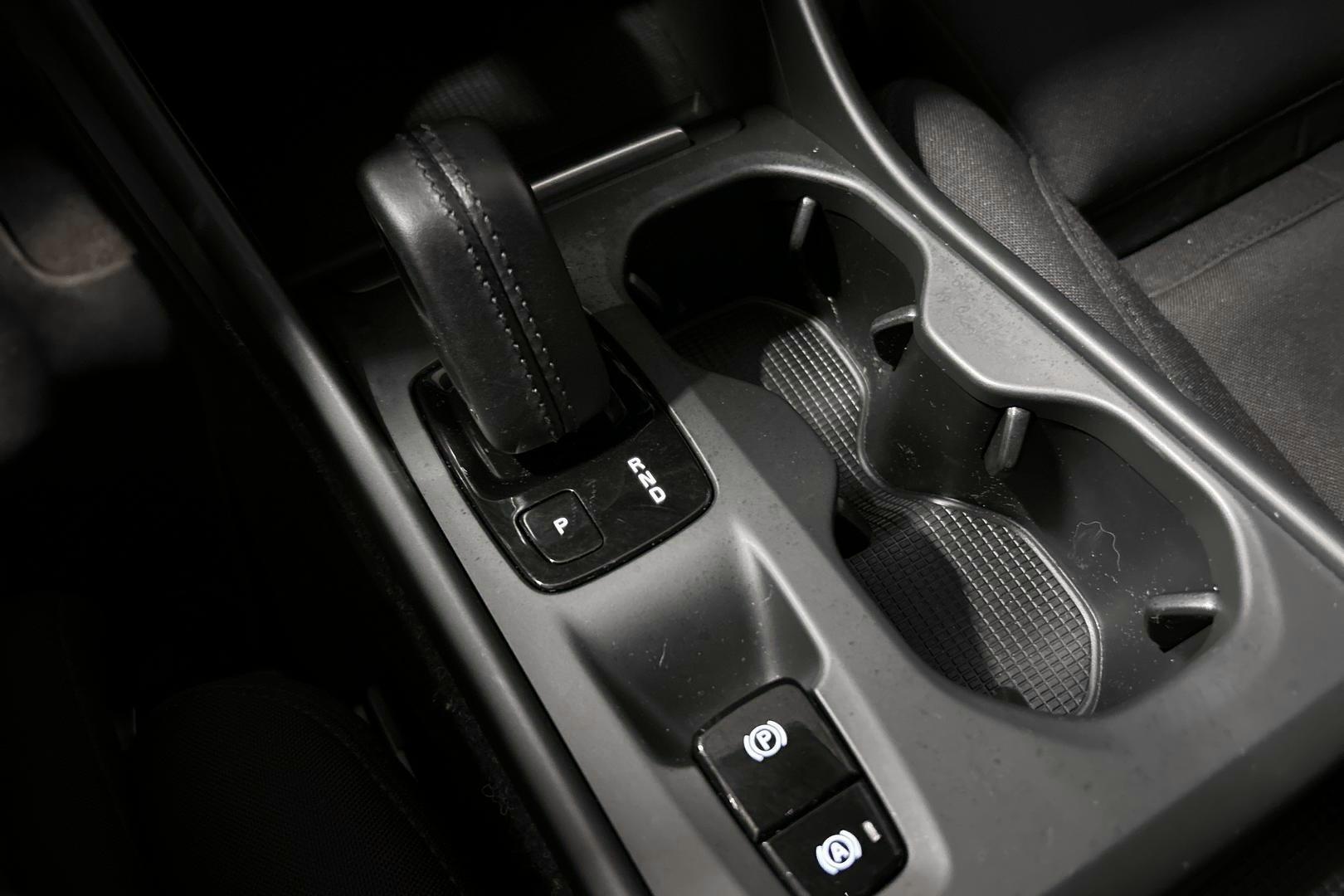 VOLVO XC40 2021
