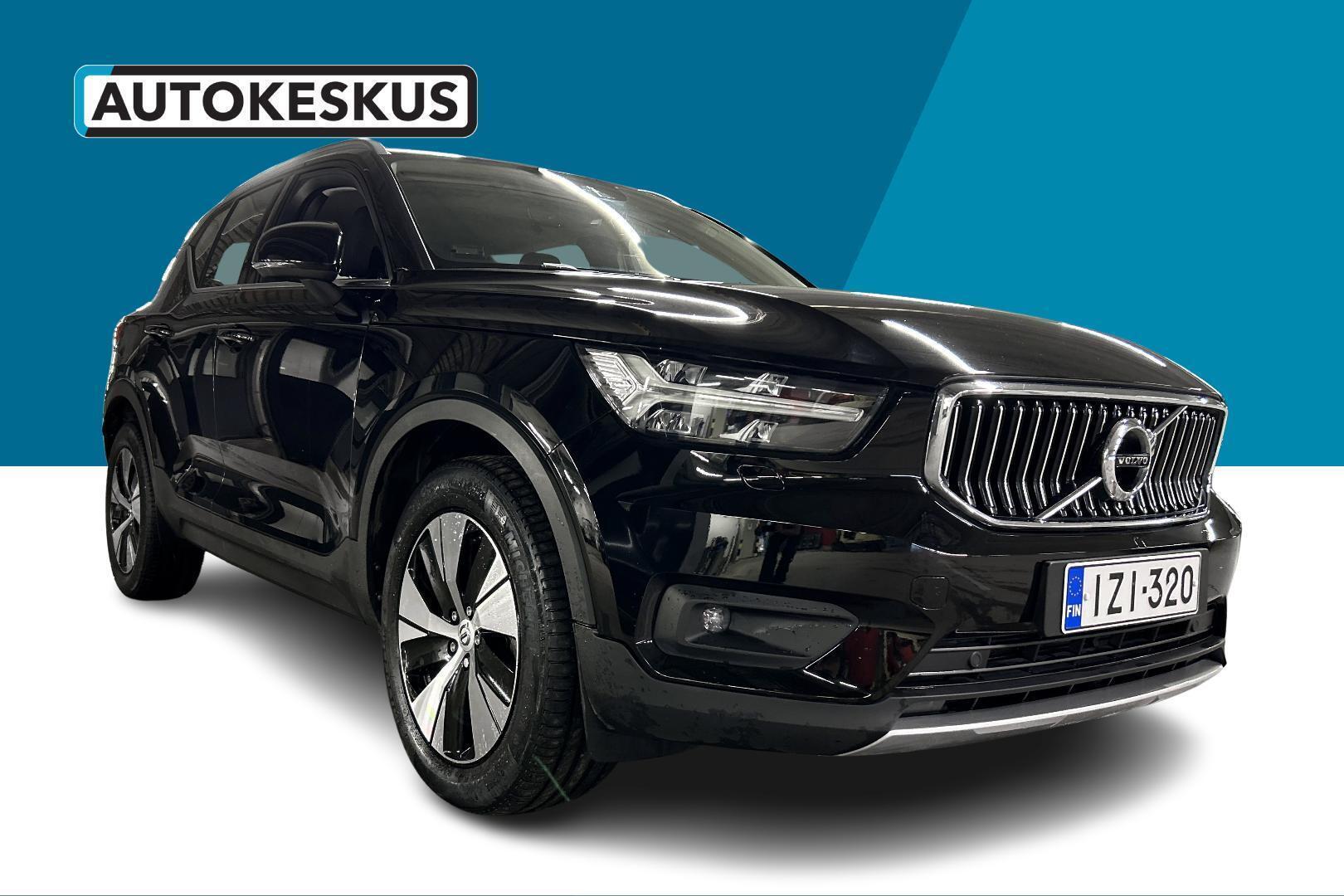 VOLVO XC40 2021
